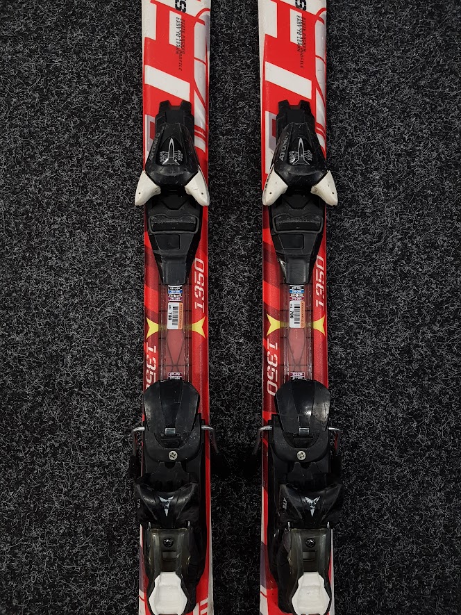 Basar-Ski der Atomic ETL SERIES