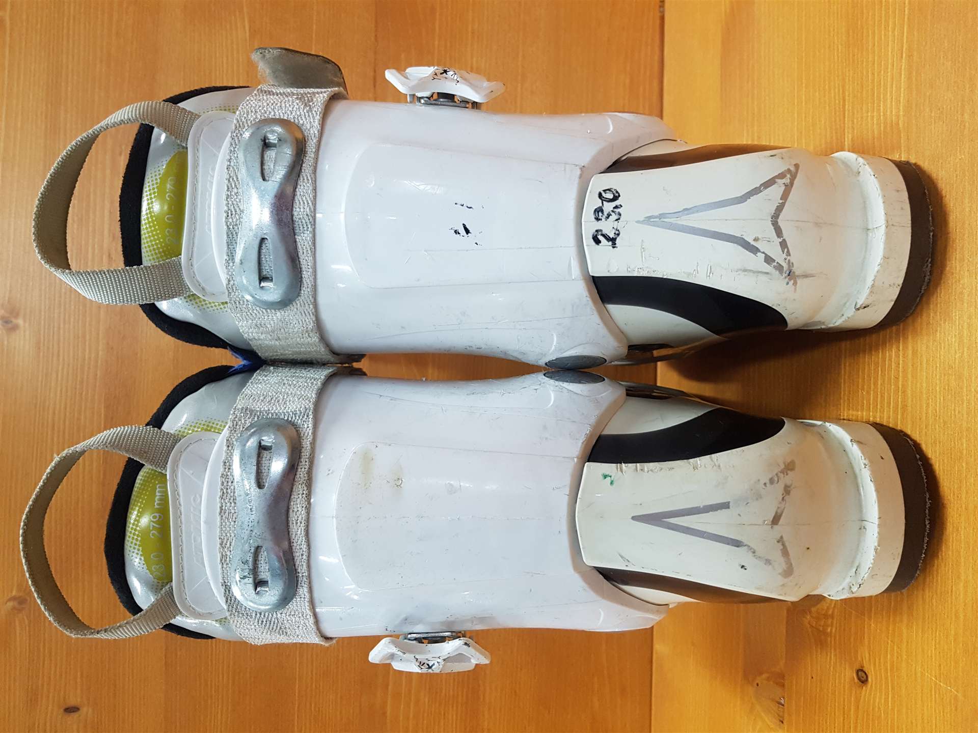 Scarponi da sci usati ATOMIC Livefit Plus