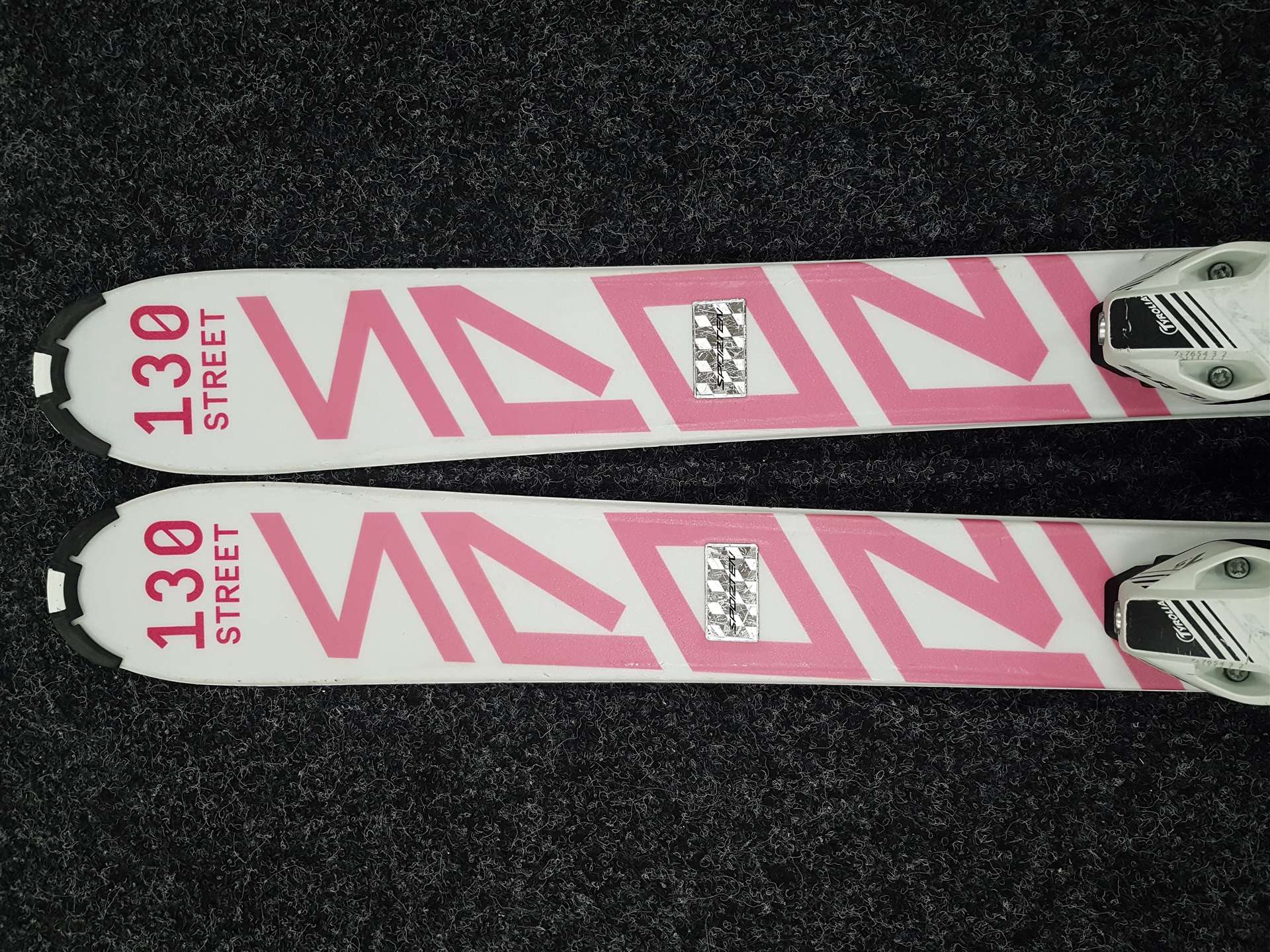 Použité detské lyže SPORTEN Street + viazanie Tyrolia SLR 7,5