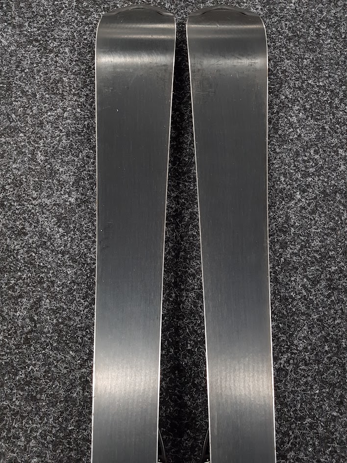 Skis Salomon Equipe d'occasion