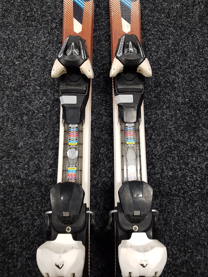Skis Salomon Enduro JR 800 d'occasion