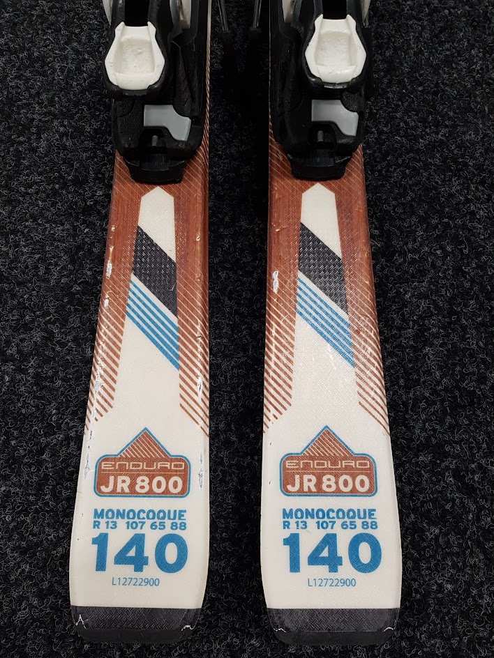 Skis Salomon Enduro JR 800 d'occasion