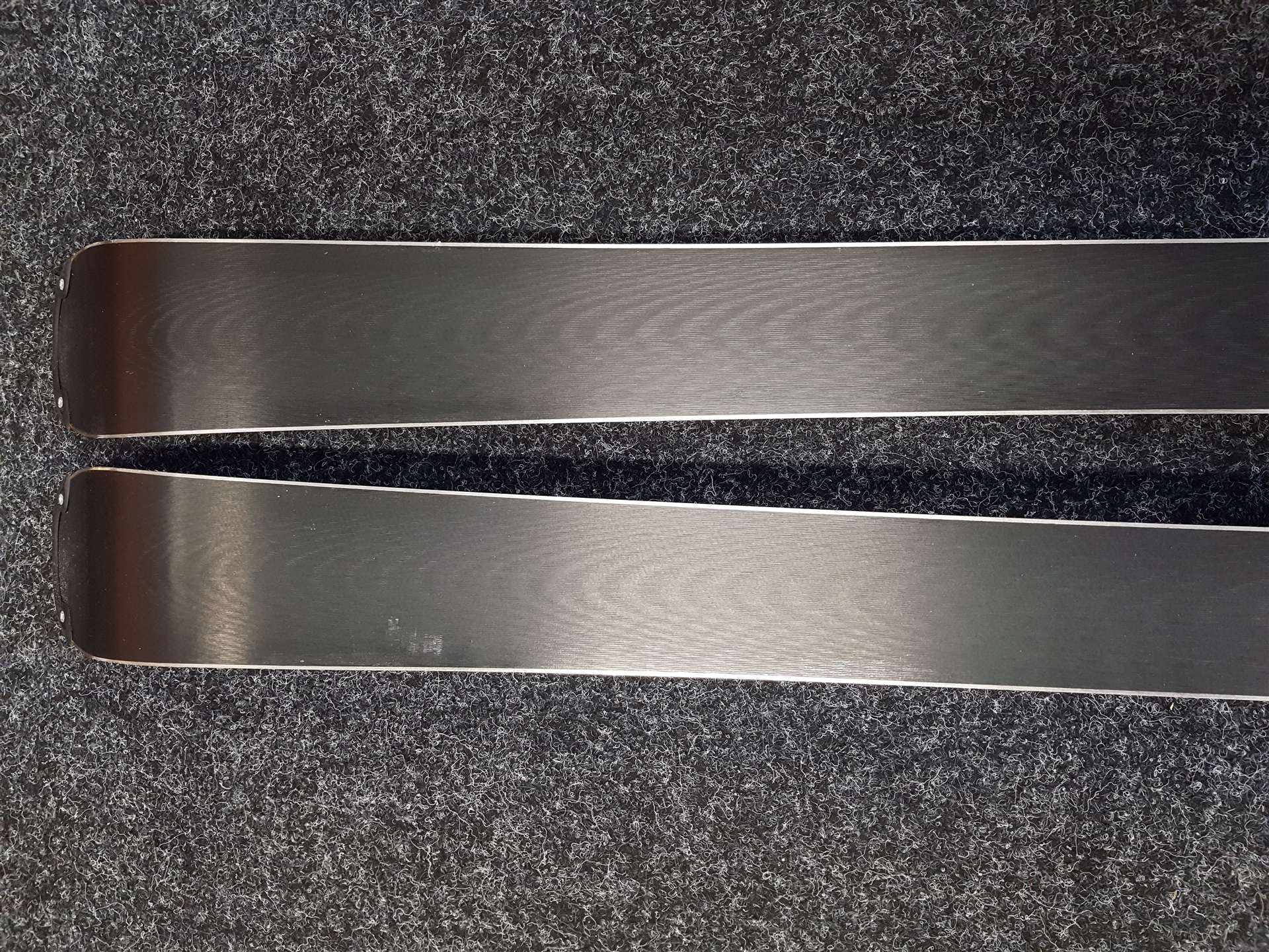 Sci VOLKL RTM 7.4 usati + attacchi Atomic Neox 12