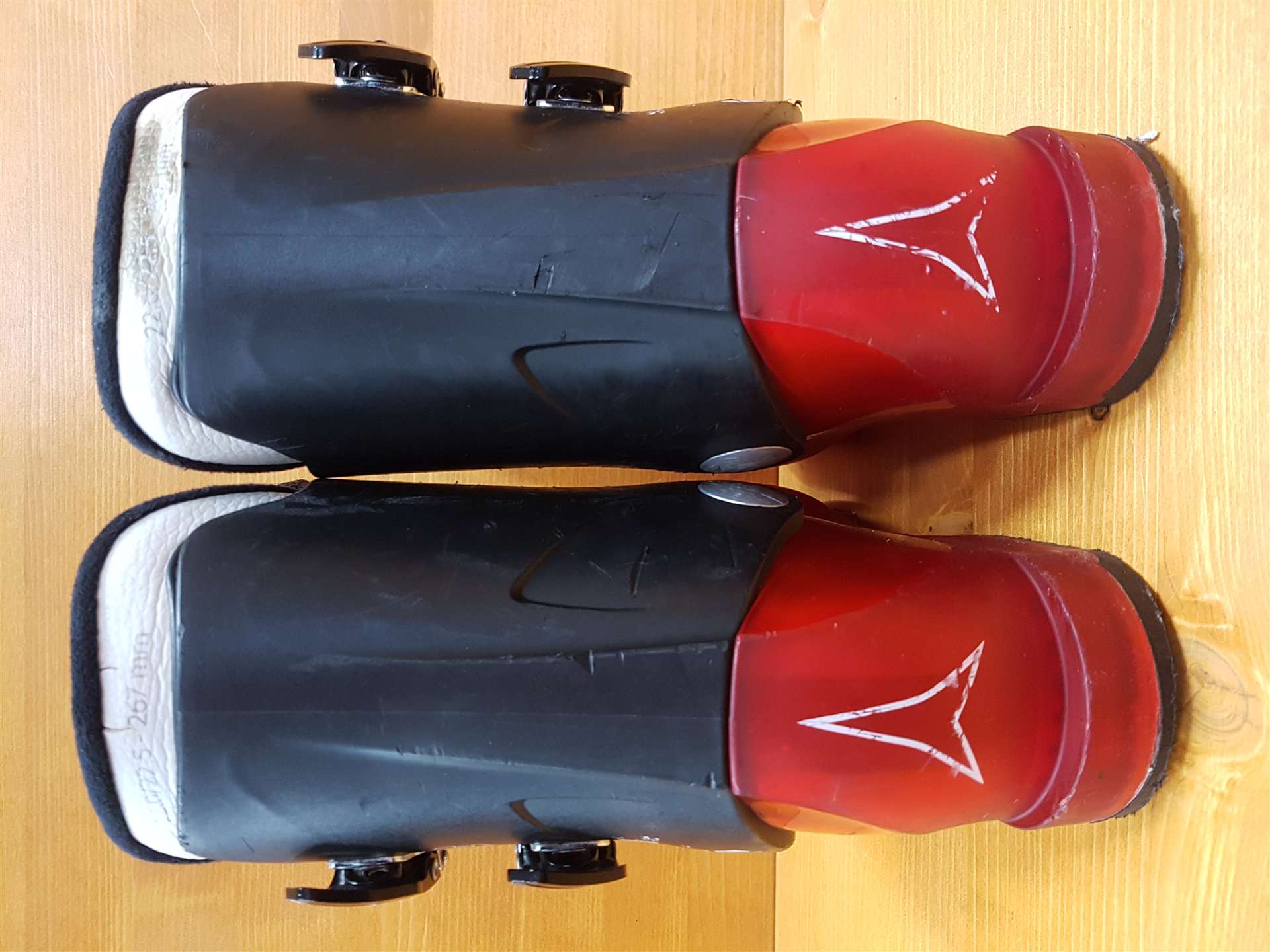 Použité lyžiarky ATOMIC Waymaker JR Plus