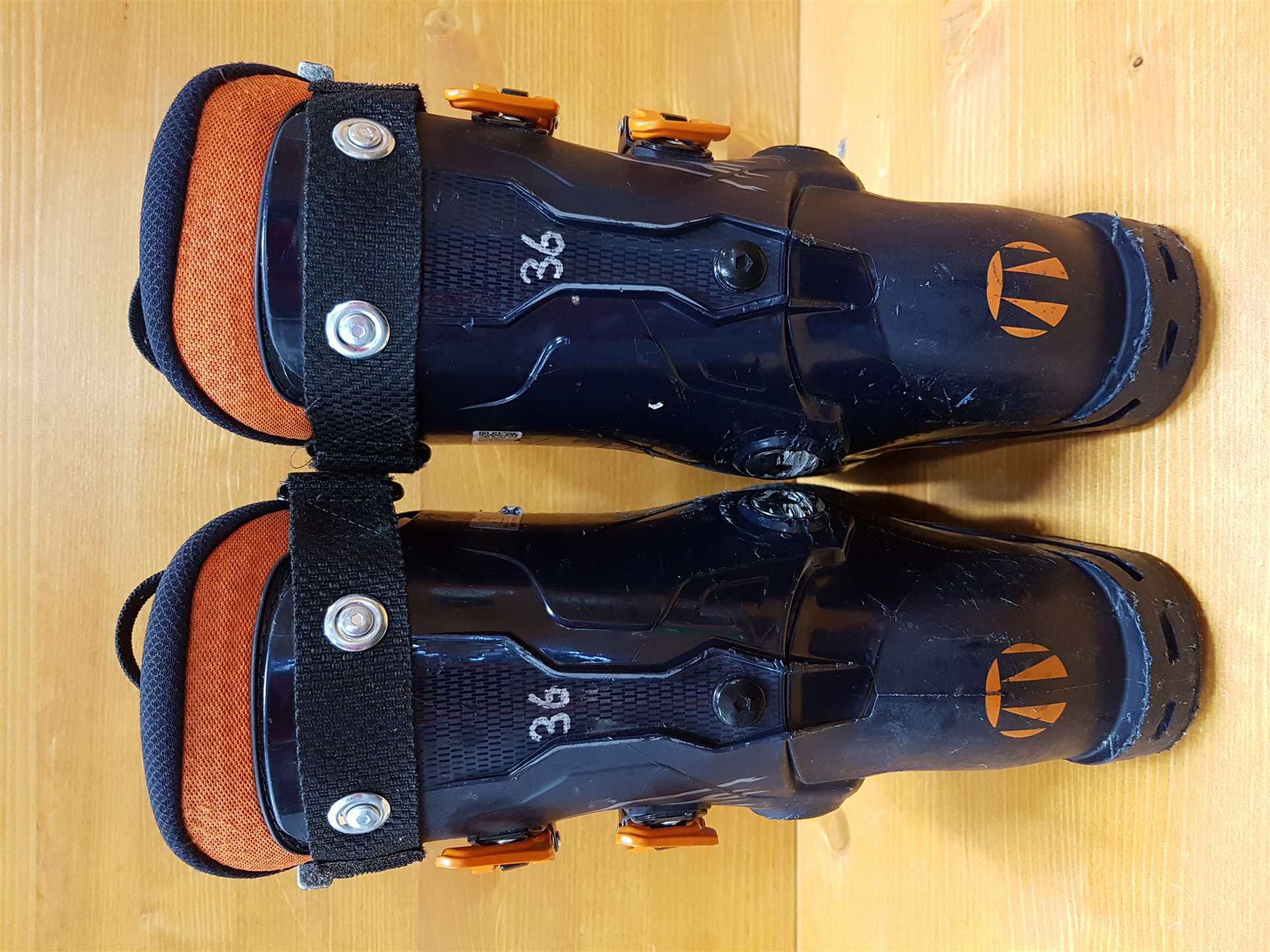 Bottes de ski TECNICA JT4 d'occasion