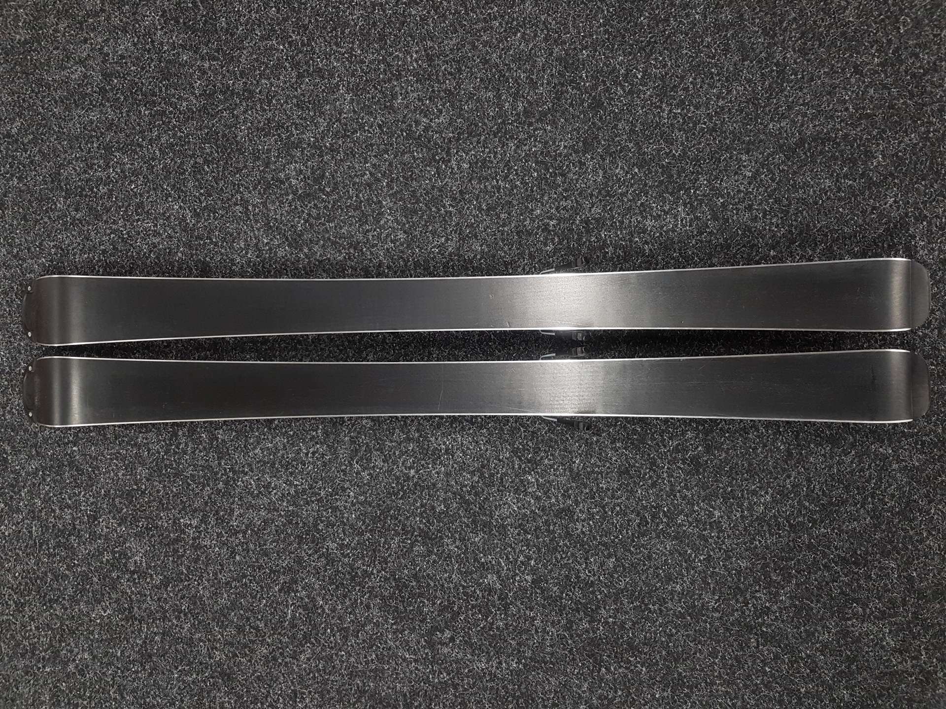 Használt VOLKL Racetiger GS 13 sílécek + Marker 4.5 kötés