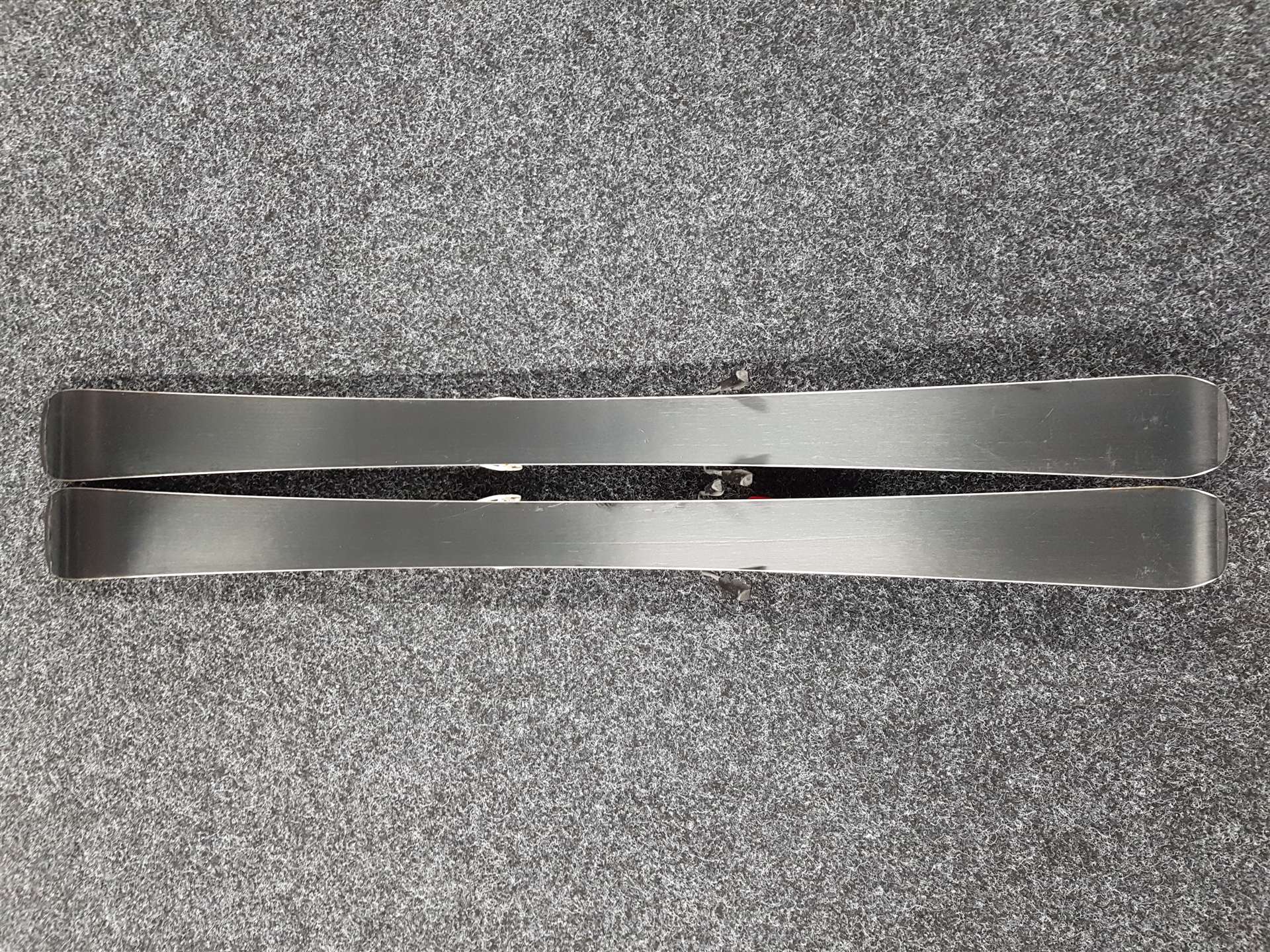 Gebrauchte Kinderski ATOMIC Redster + Atomic XTE 7 Bindungen