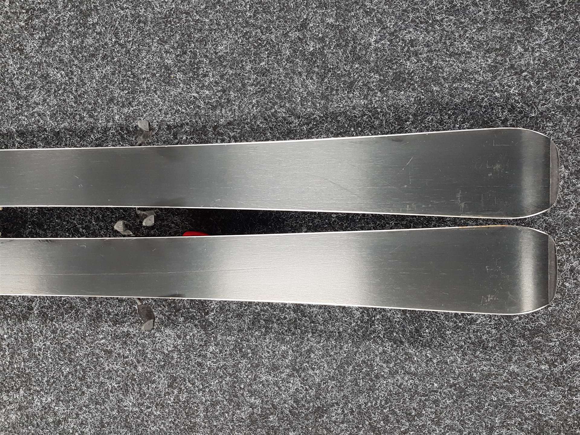 Gebrauchte Kinderski ATOMIC Redster + Atomic XTE 7 Bindungen