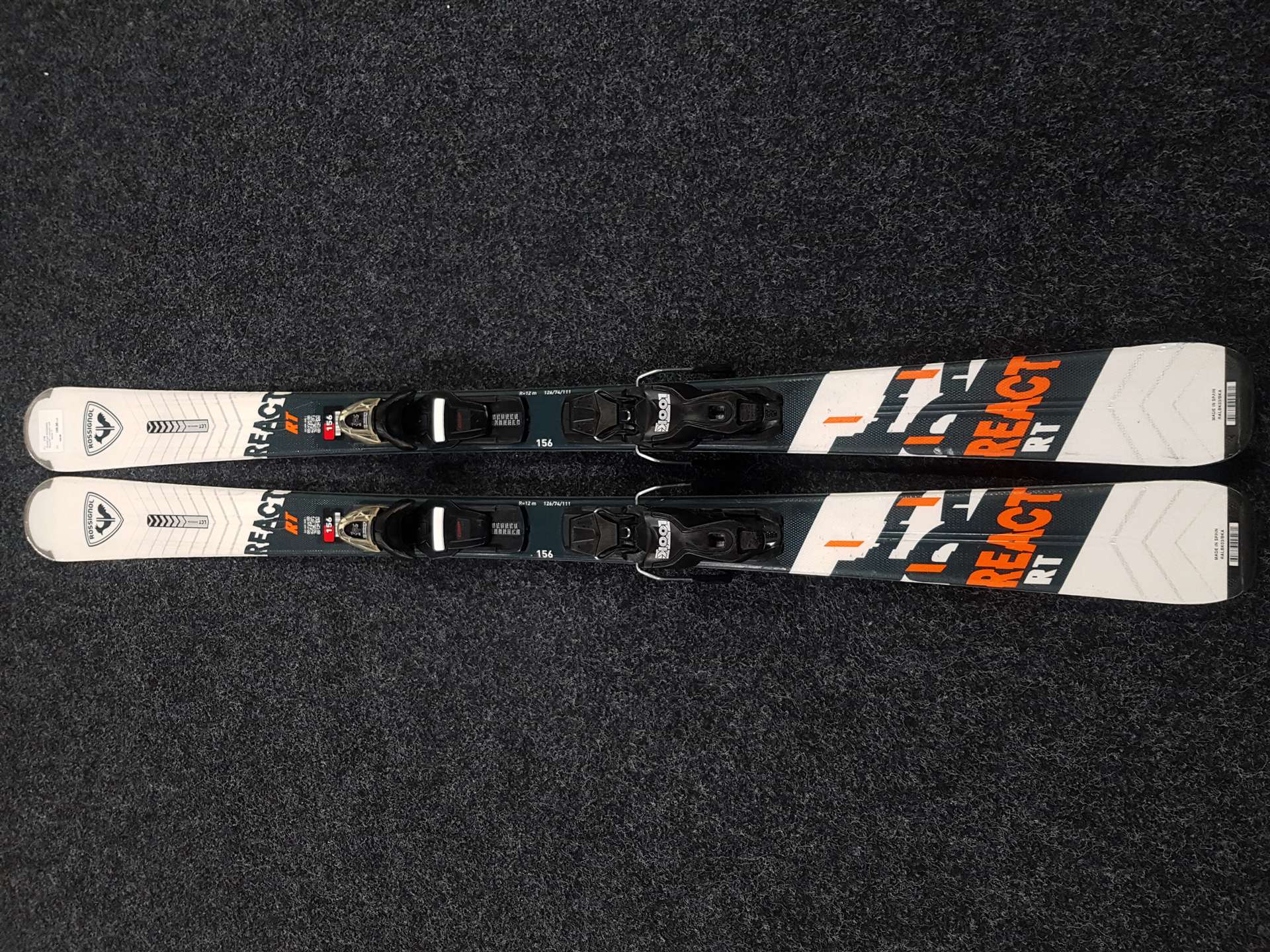 Używane narty ROSSIGNOL React RT + wiązania Look Xpress 11