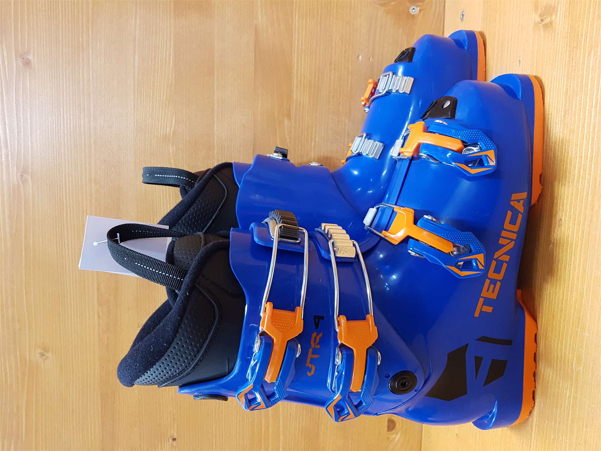 Bottes de ski TECNICA JTR4 d'occasion