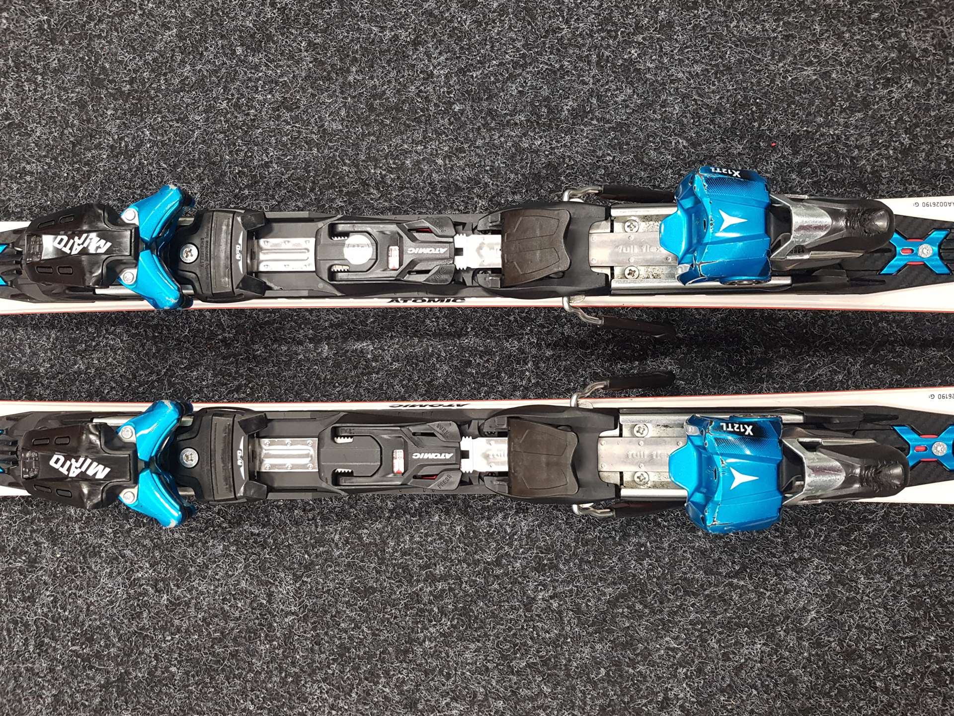 Gebrauchte ATOMIC Redster Doubledeck SL Ski + Atomic X12TL Bindungen