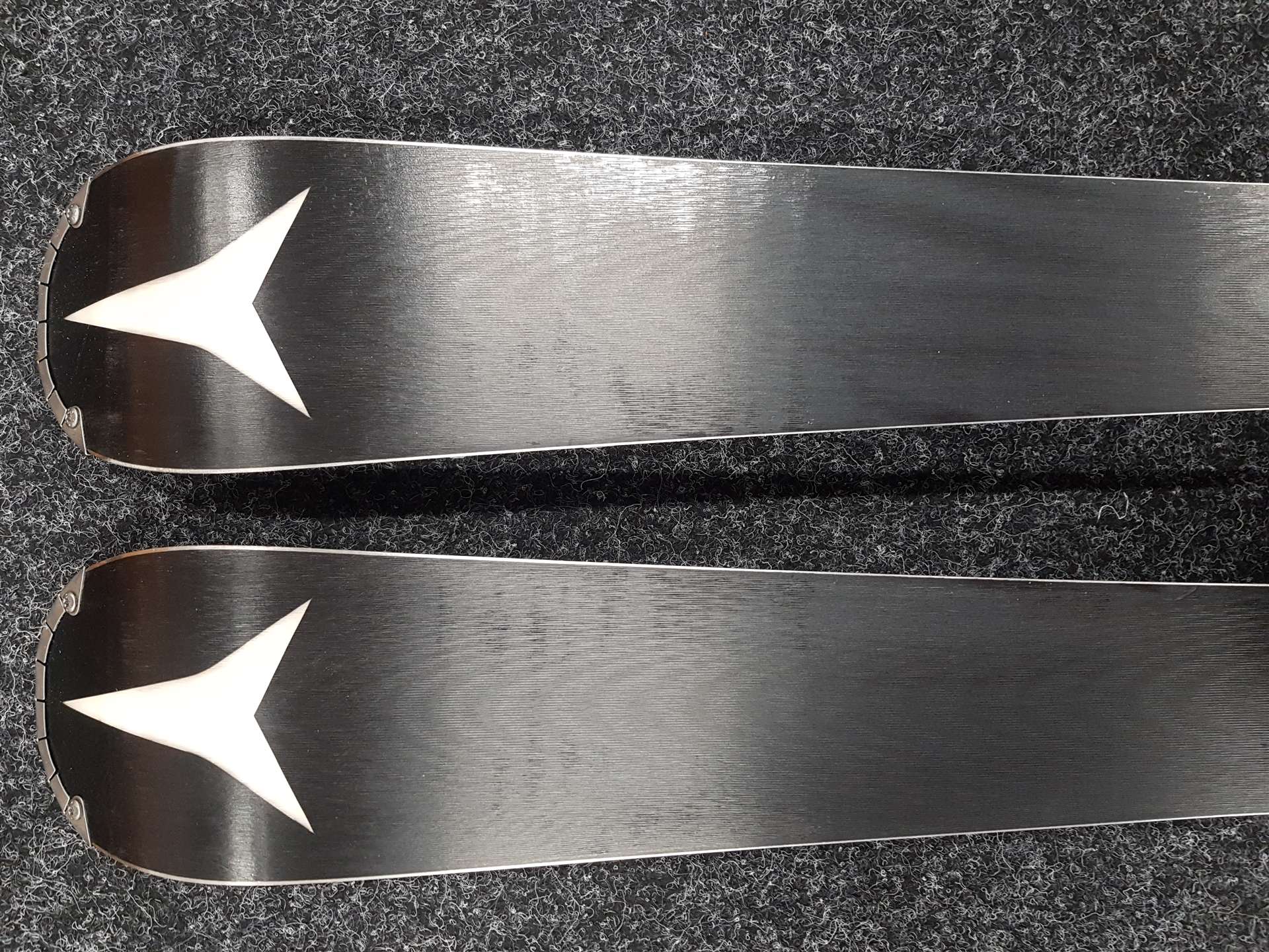 Gebrauchte ATOMIC Redster Doubledeck SL Ski + Atomic X12TL Bindungen