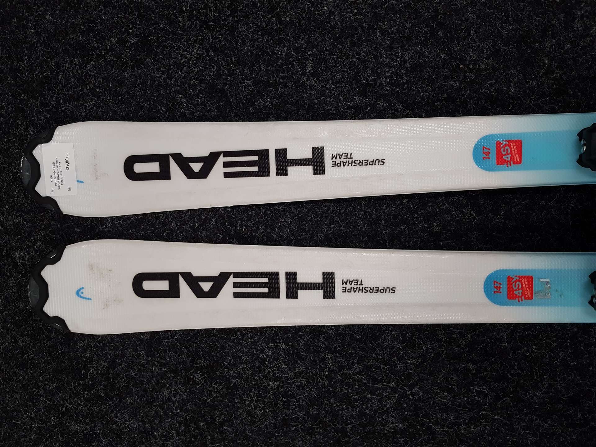 Sci HEAD SUPERSHAPE usati + attacchi Tyrolia JRS 7.5 CA