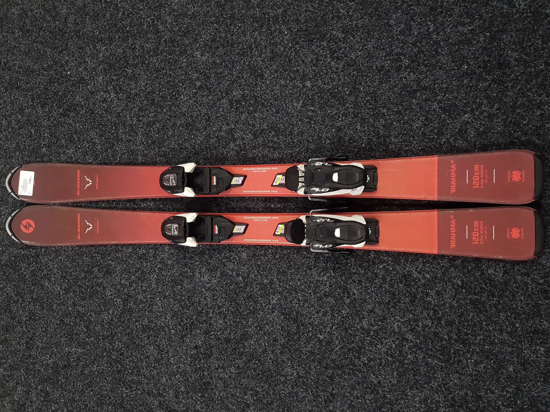 Skis enfant d'occasion BLIZZARD Brahma JR + fixations Marker 7.0