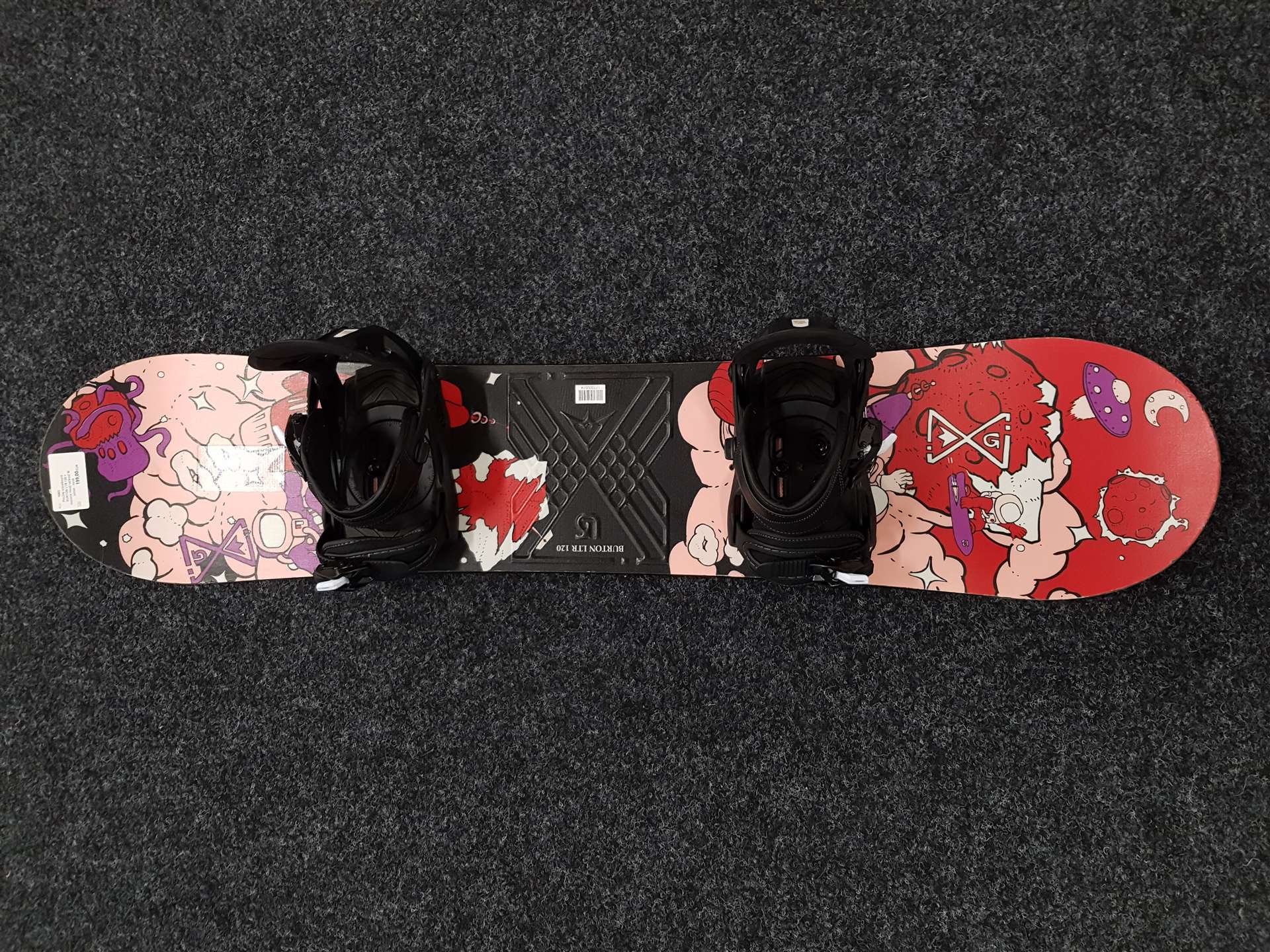 Použitý snowboard BURTON LTR 120 + vázání Head velikost M junior - nové