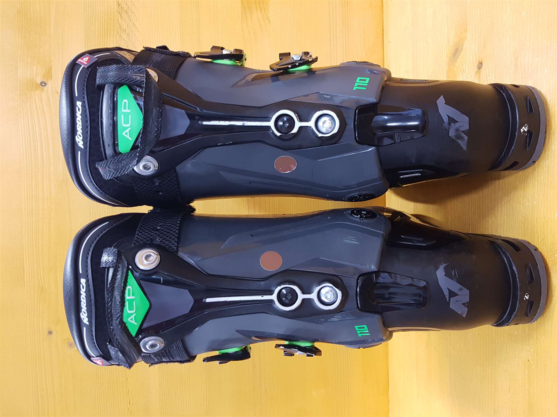Używane buty narciarskie Nordica Sport Machine 110