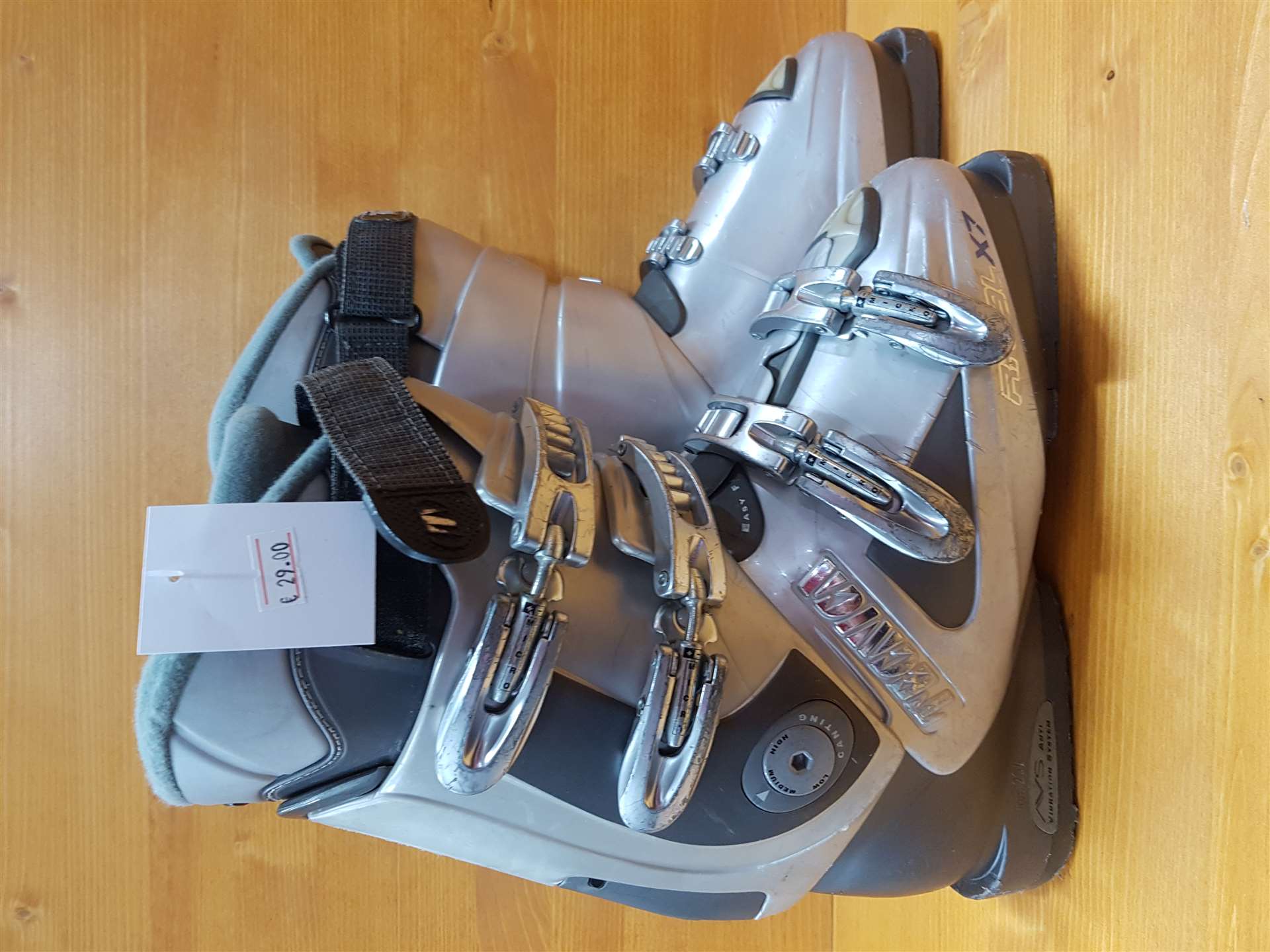 Použité lyžařky TECNICA Rival X7