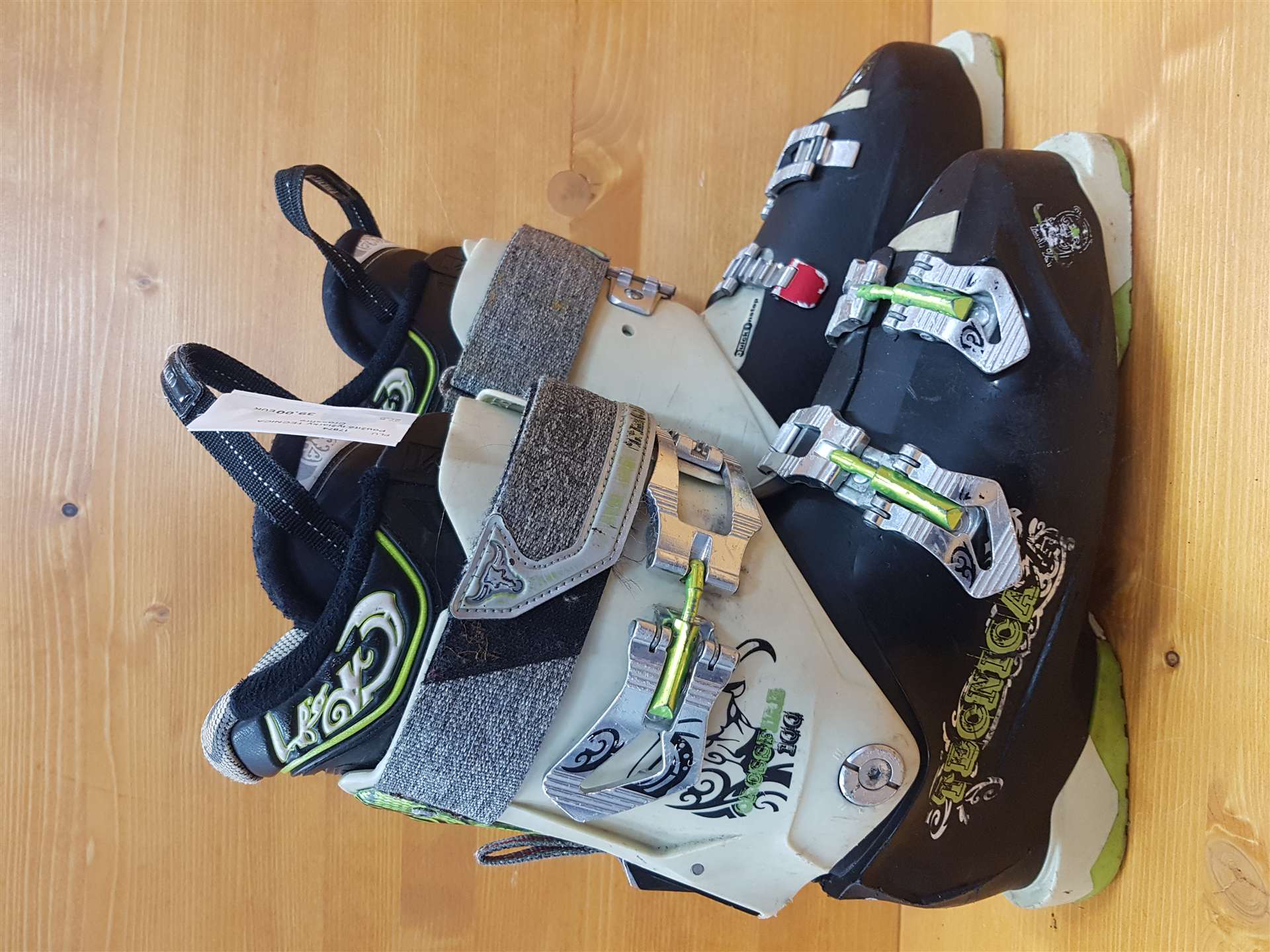 Použité lyžiarky TECNICA Crossfire