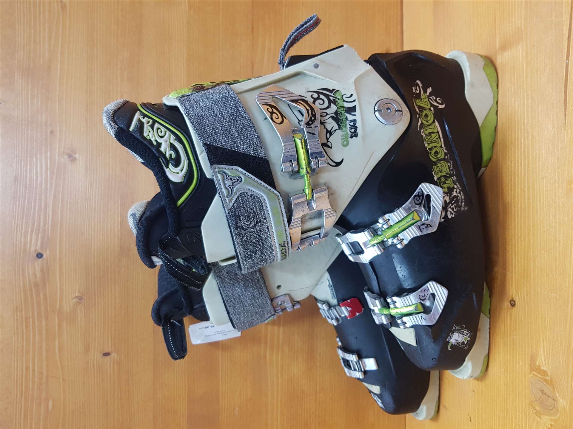 Použité lyžiarky TECNICA Crossfire