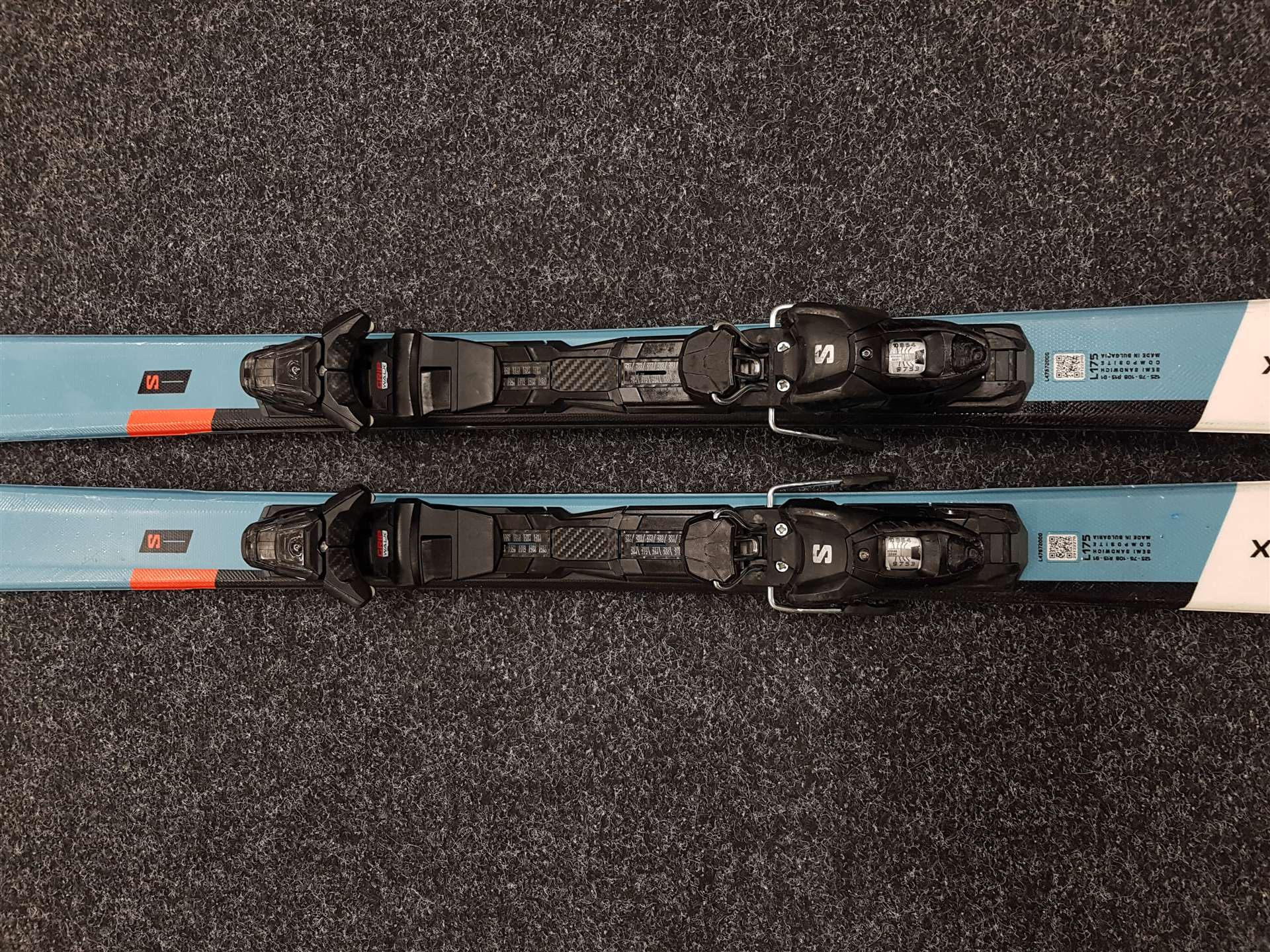 Sci usati SALOMON S/MAX 06 + attacchi Salomon M 10