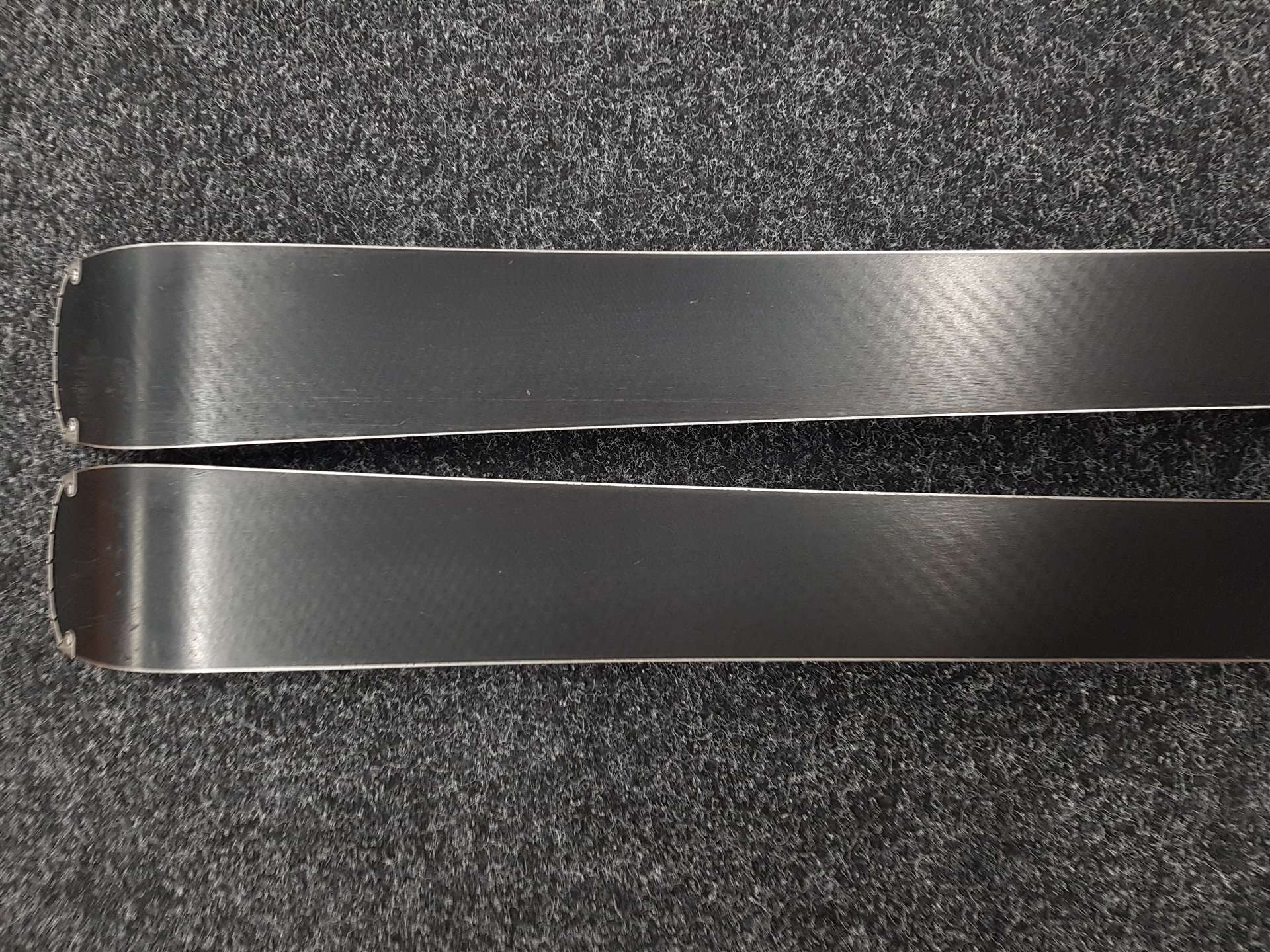 Sci usati SALOMON S/MAX 06 + attacchi Salomon M 10