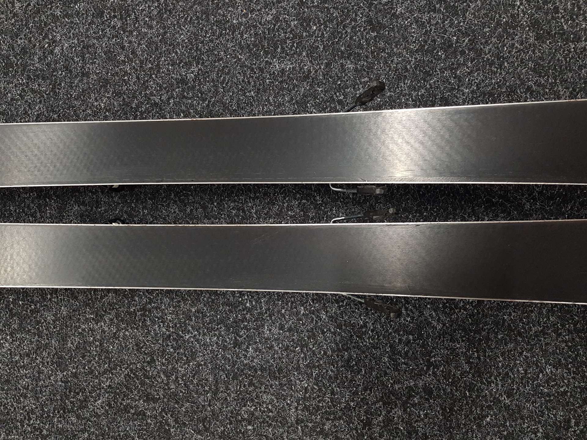 Sci usati SALOMON S/MAX 06 + attacchi Salomon M 10