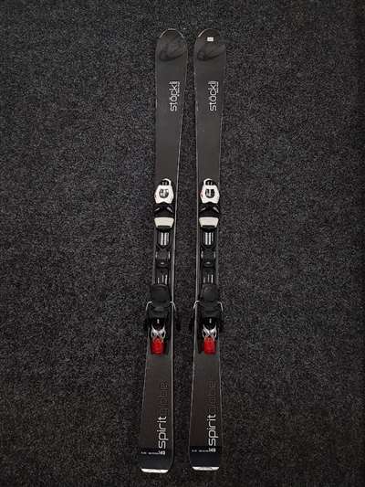 Skis Stockli SpiritGlobe à prix réduit + fixations Vist Vsp 311