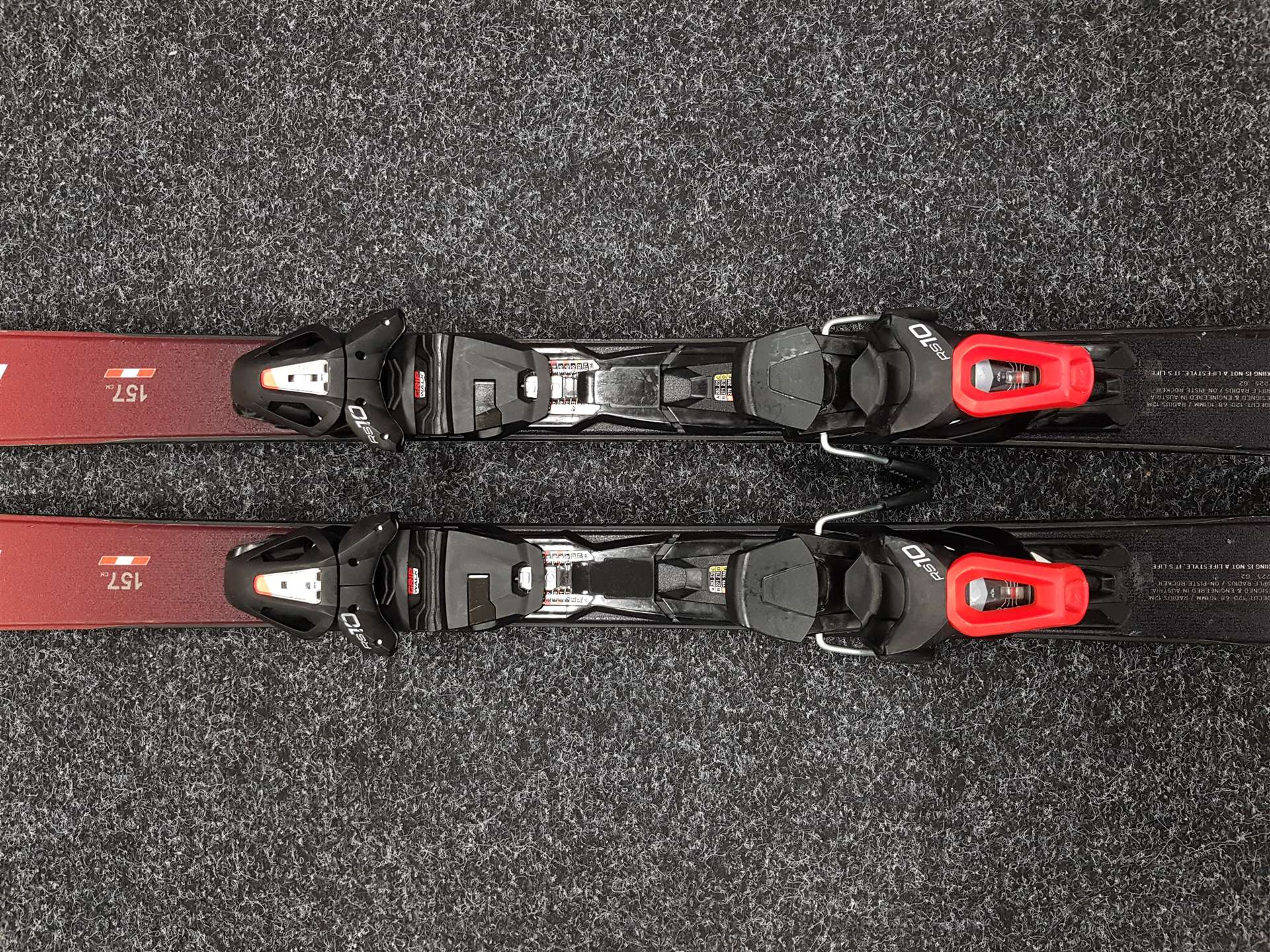 Skis FISCHER Curv XTR d'occasion + fixations Fischer RS 10