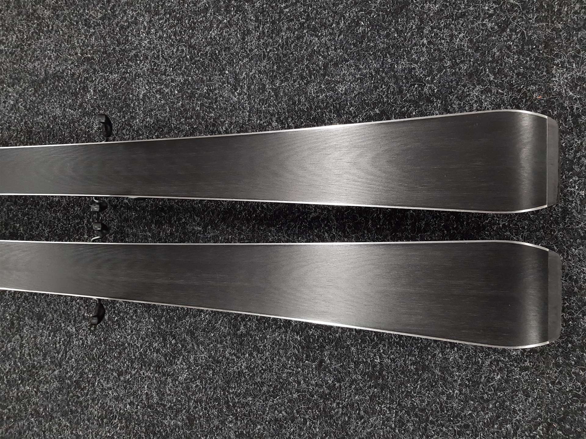 Skis FISCHER Curv XTR d'occasion + fixations Fischer RS 10
