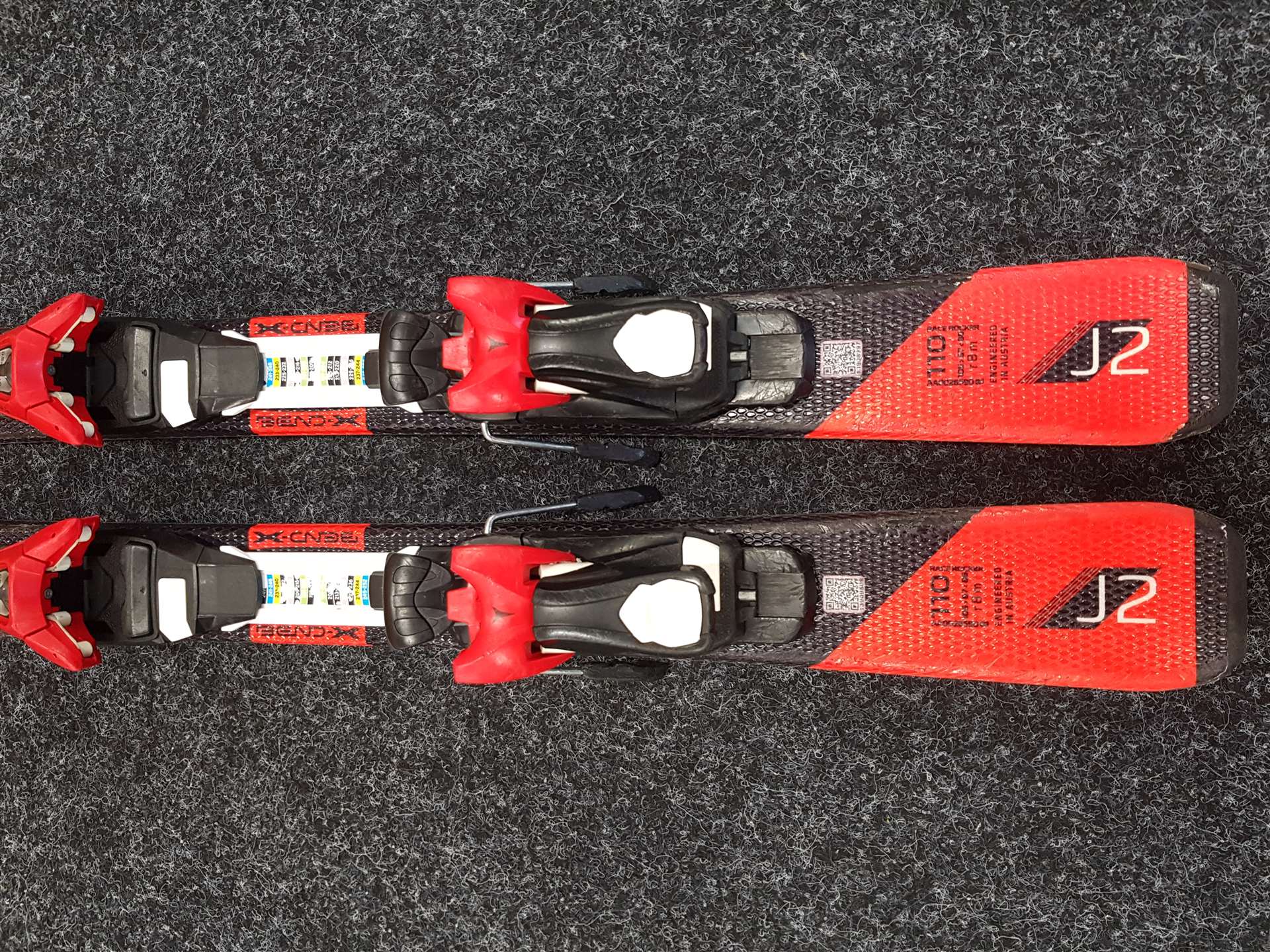 Gebrauchte Kinderski ATOMIC Redster J2 + Atomic C5 4.5 Bindungen