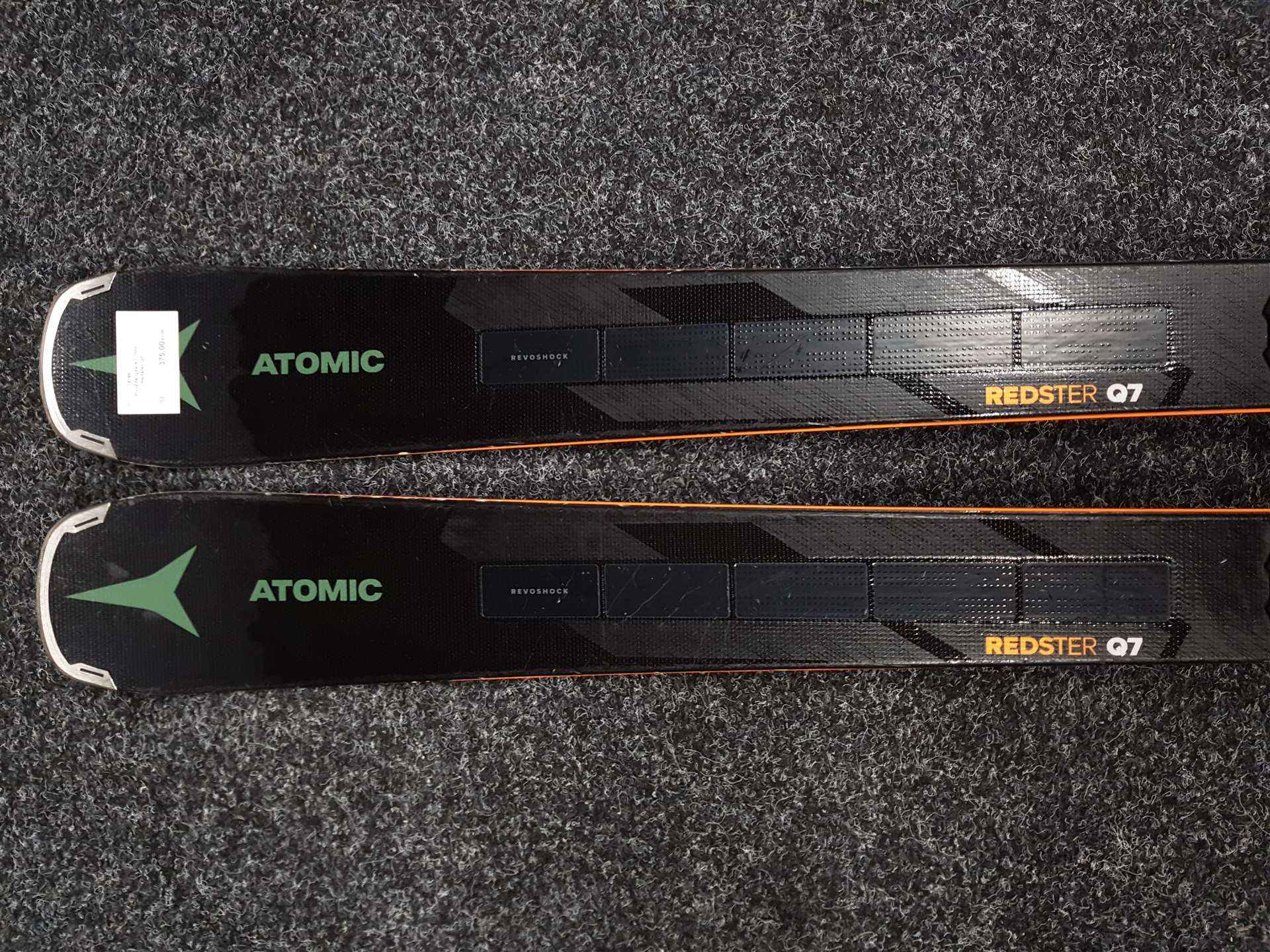 Použité lyže ATOMIC Redster Q7