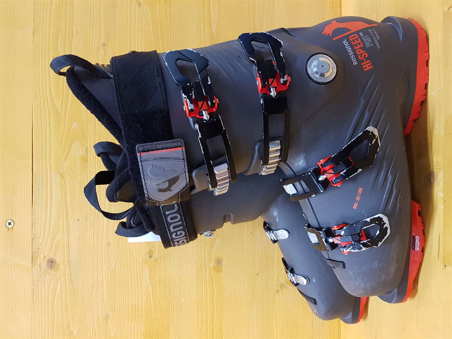 Použité lyžiarky Rossignol HI SPEED PRO 100 MV