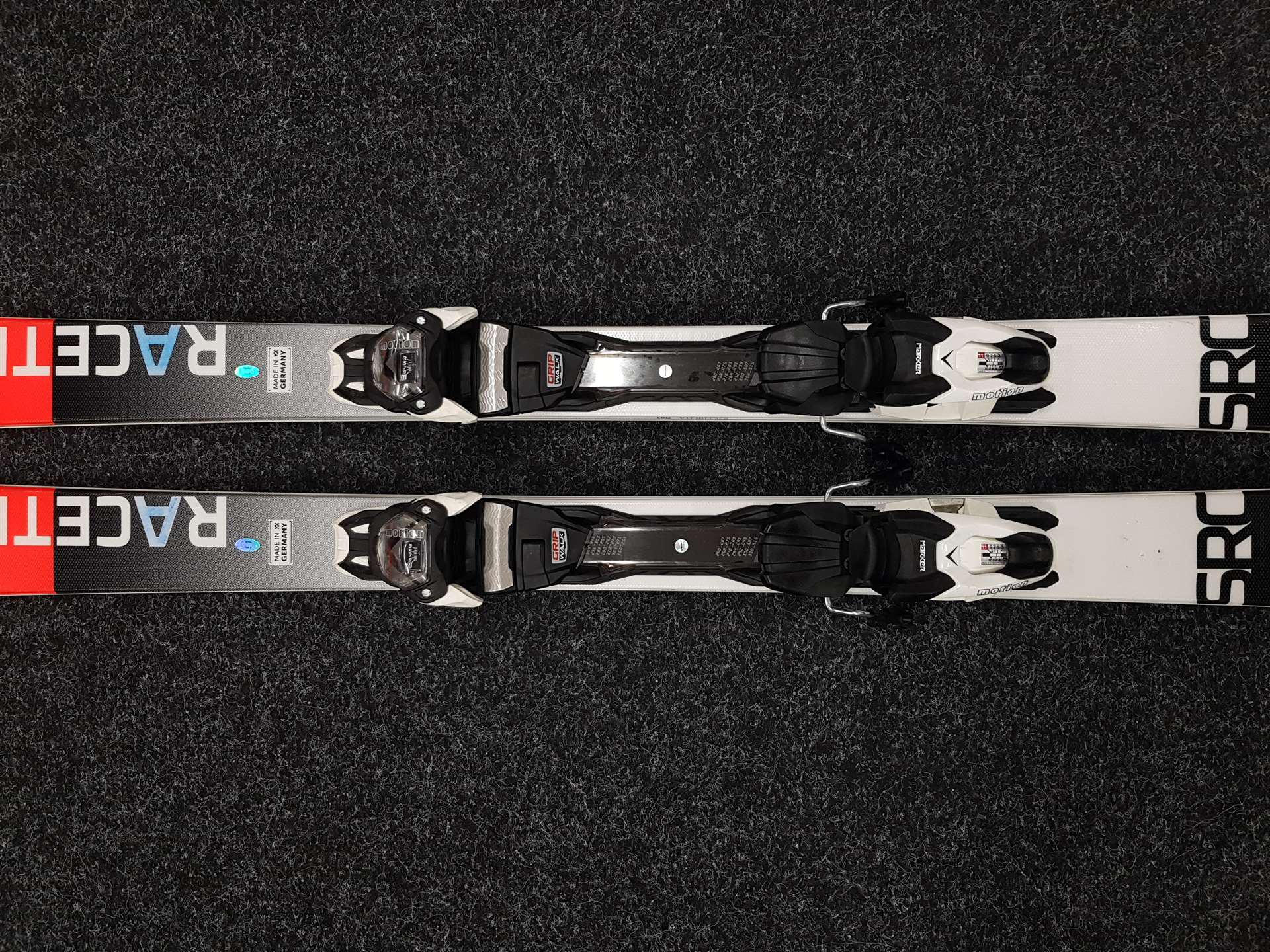 Gebrauchte VOLKL Racetiger SRC Ski + Marker Motion 11 Bindungen