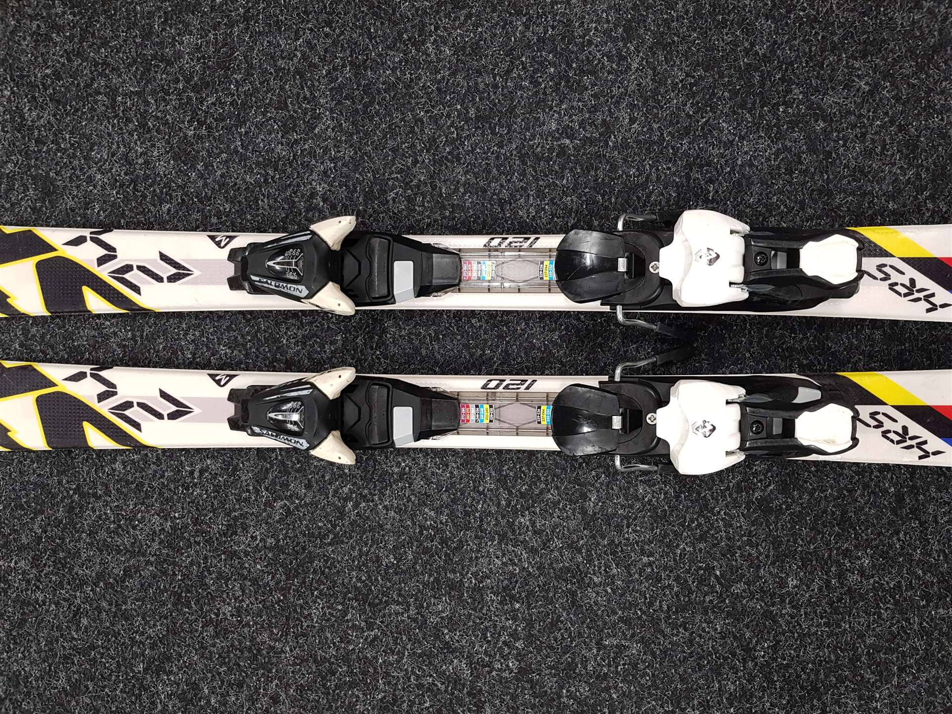Schiuri pentru copii second-hand SALOMON 24 HRS + legături Salomon L7