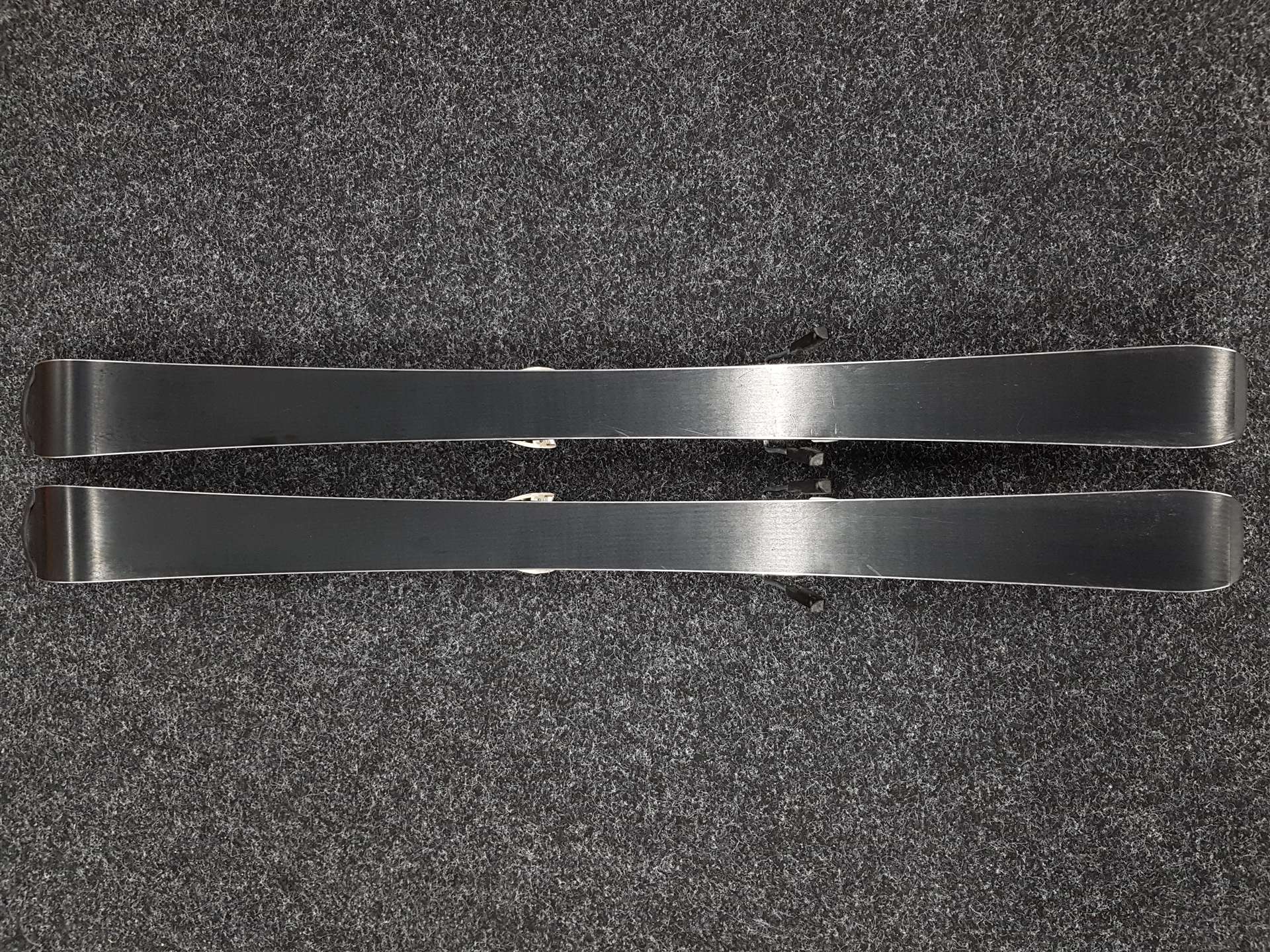 Schiuri pentru copii second-hand SALOMON 24 HRS + legături Salomon L7
