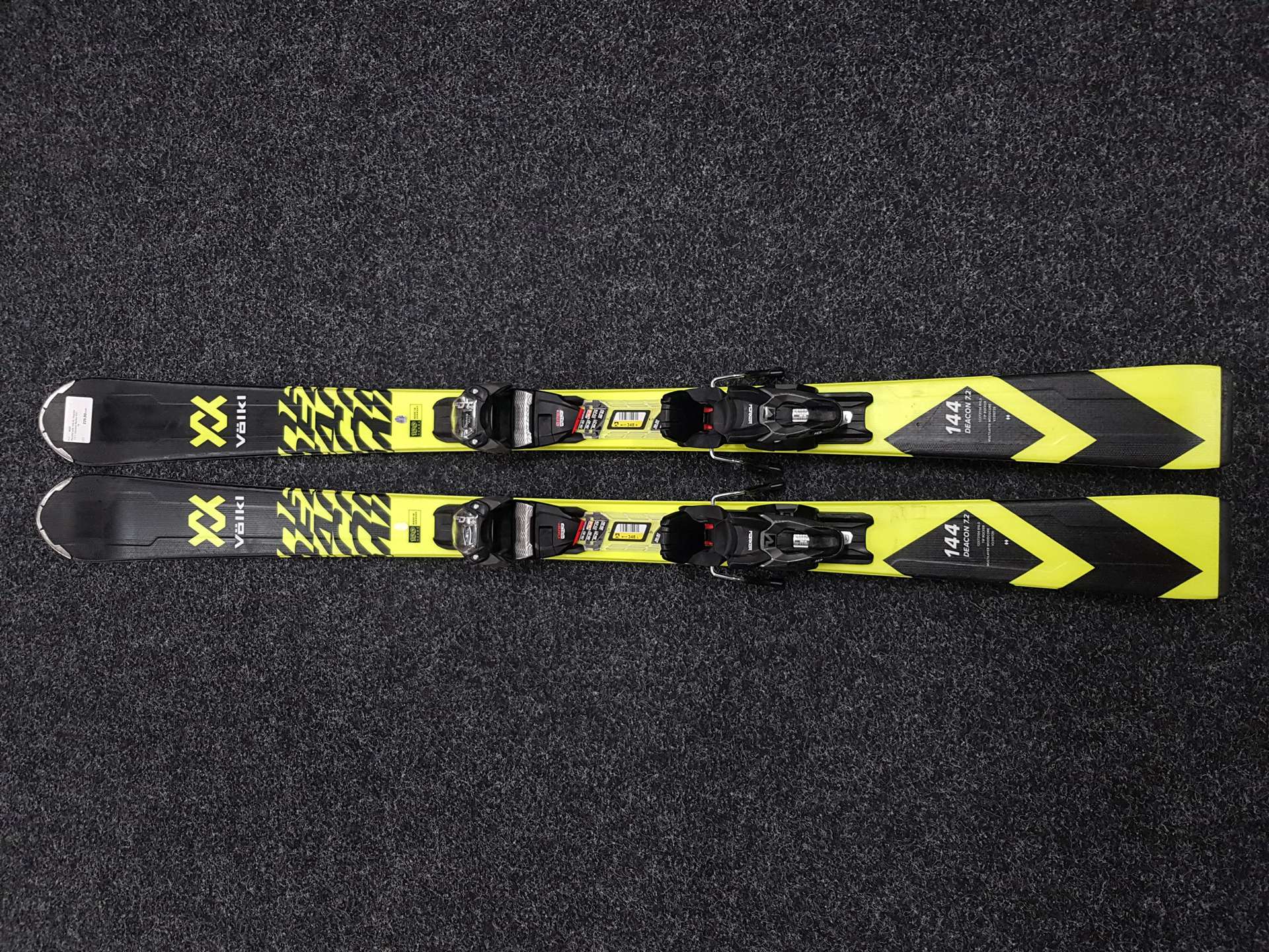 Gebrauchte VOLKL Deacon 7.2 Ski + Marker FDT 10 Bindungen