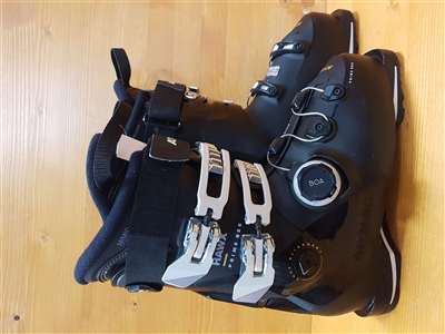 Clăpari de schi ATOMIC HAWX Prime R85 second-hand