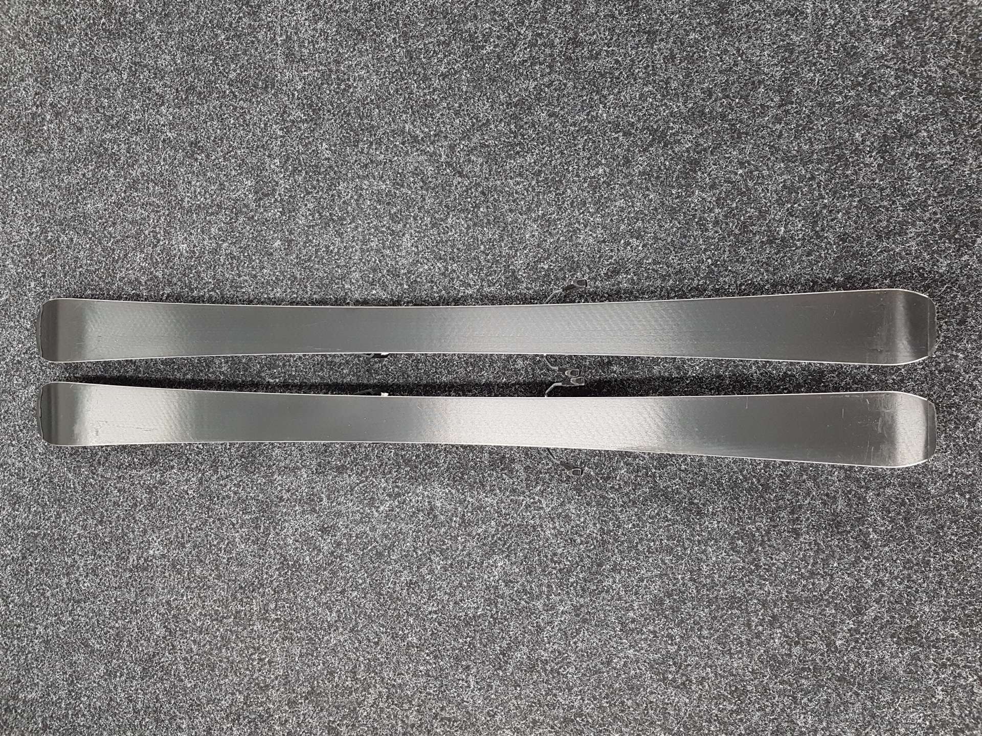Schiuri folosite SALOMON S/RACE JR + legături Salomon 6