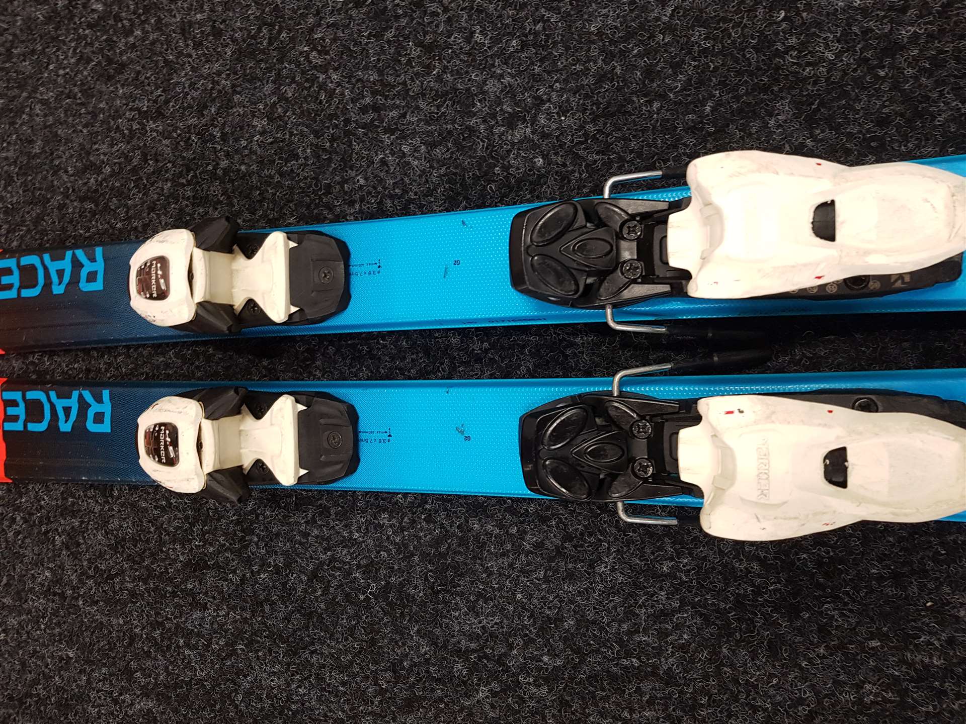 Použité lyže VOLKL Racetiger GS 13 + viazanie Marker 4,5