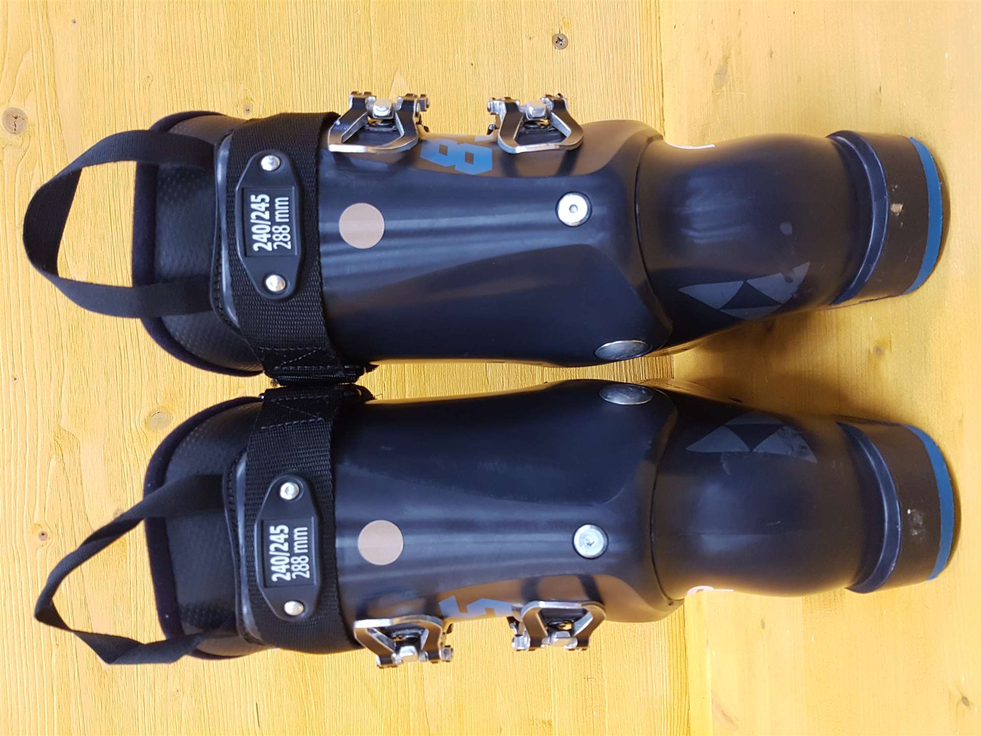 Gebrauchte Fischer XTR RC ONE 85 HV Skischuhe