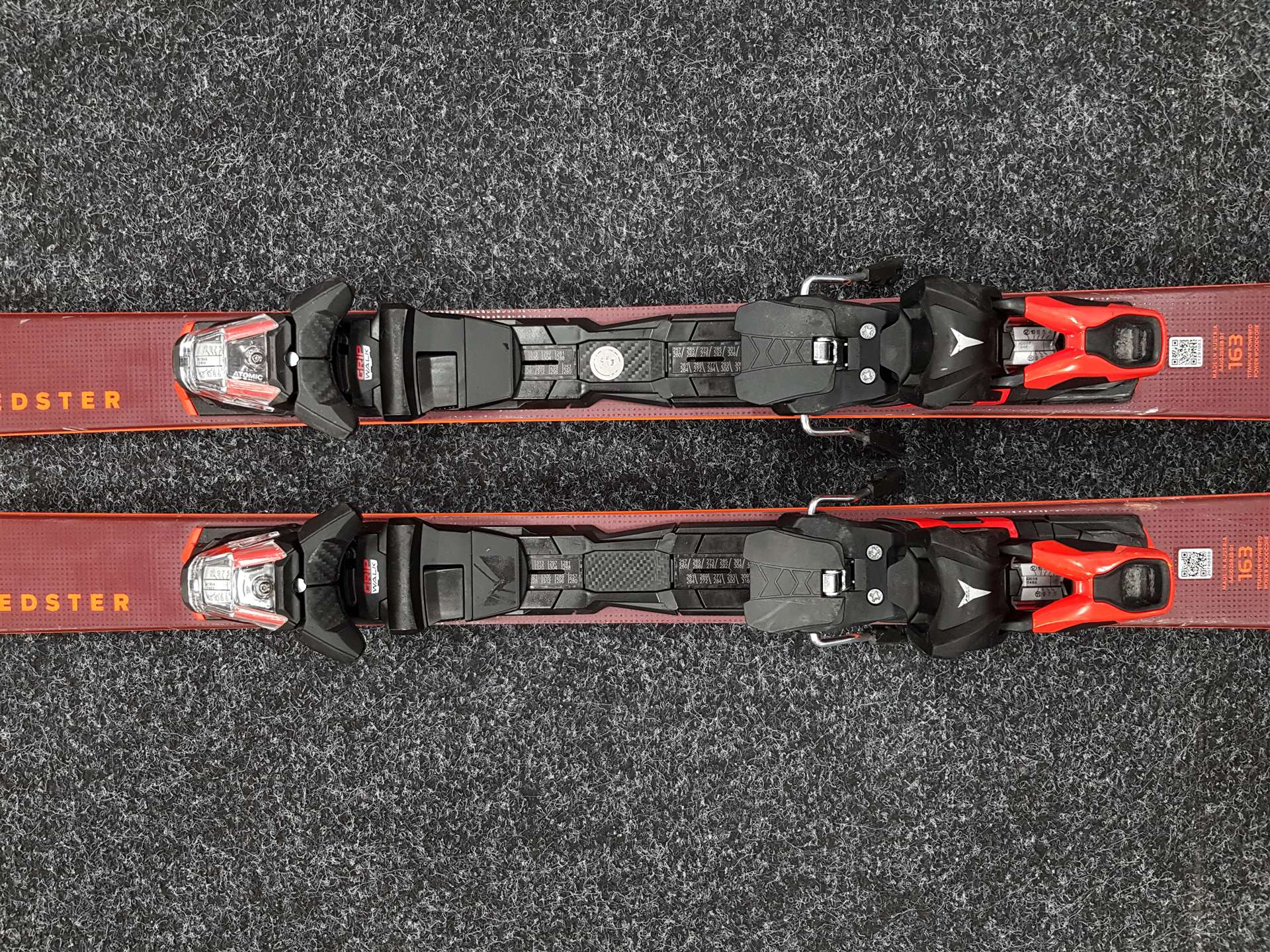 Sci usati ATOMIC Redster S7 + attacchi Atomic M 12