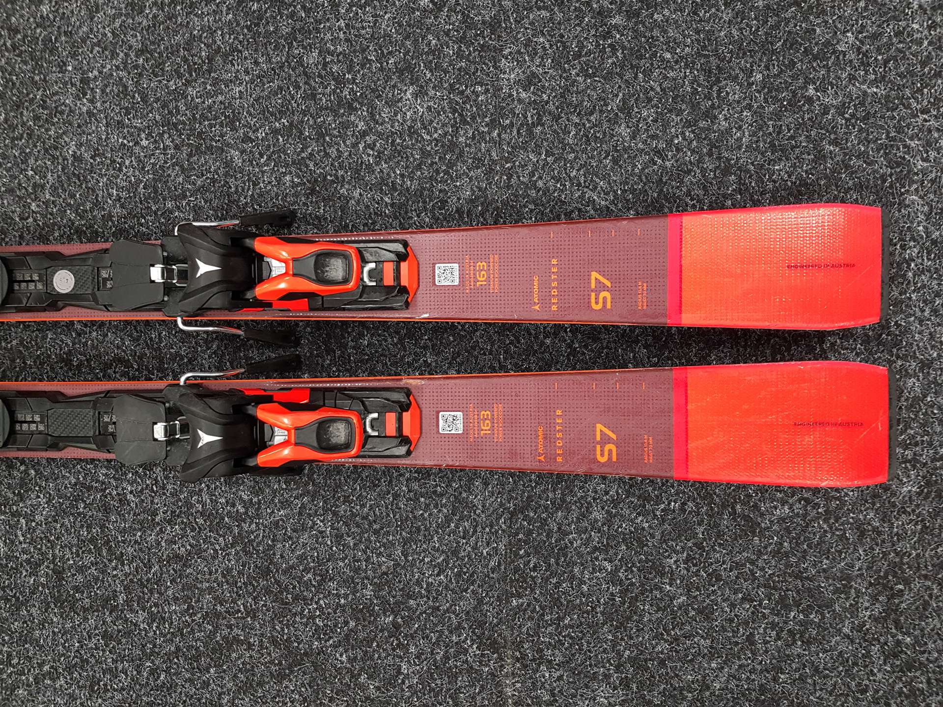 Sci usati ATOMIC Redster S7 + attacchi Atomic M 12