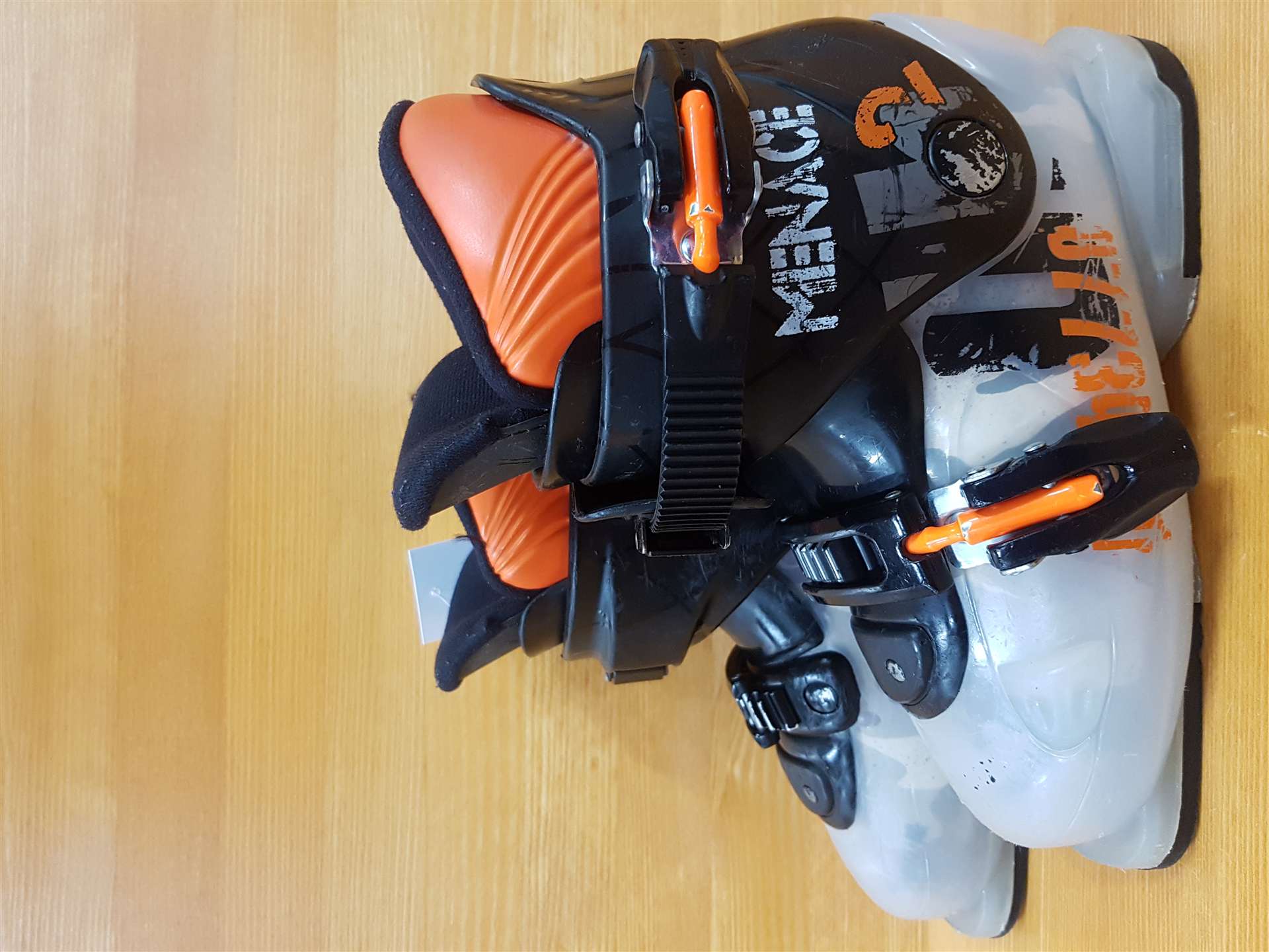 Použité lyžiarky DALBELLO Menace 2