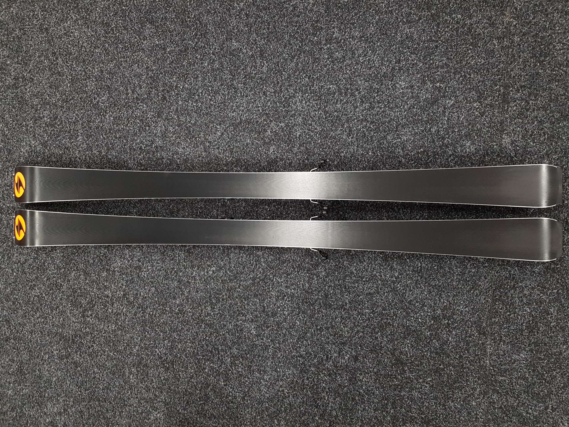 Skis d'occasion BLIZZARD Stormbird 72 CA + fixations Marker TPC 11