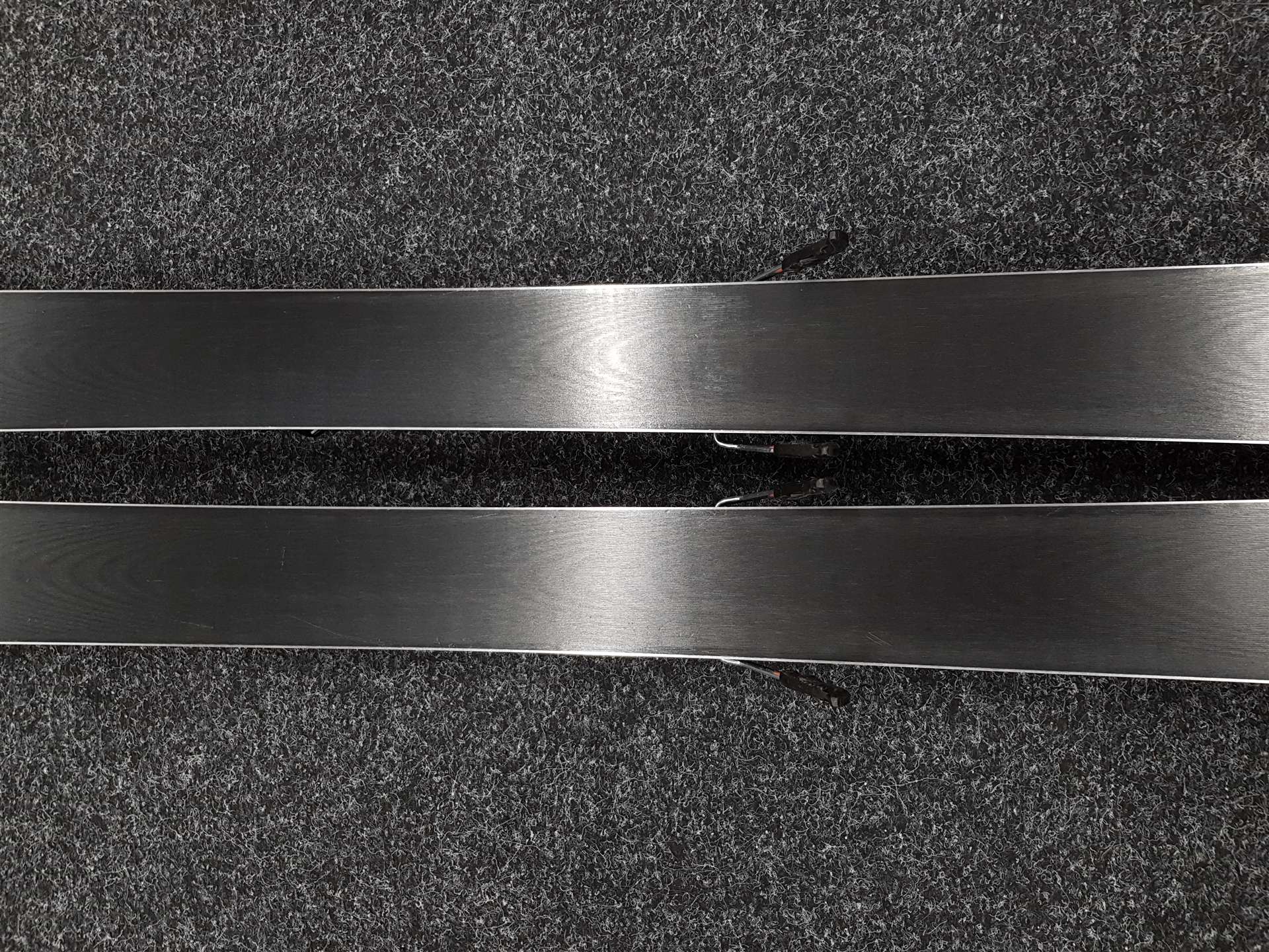 Skis ATOMIC Maverick 86C d'occasion + fixations Atomic 10