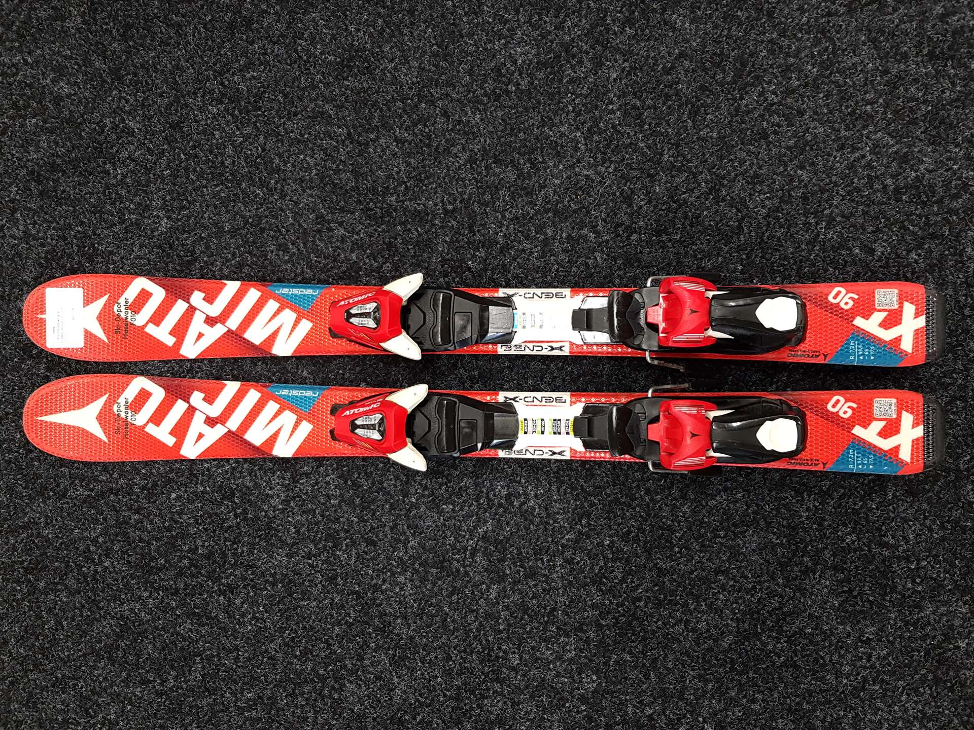 Używane narty dziecięce ATOMIC Redster XT 90 + wiązania Atomic XTE 45