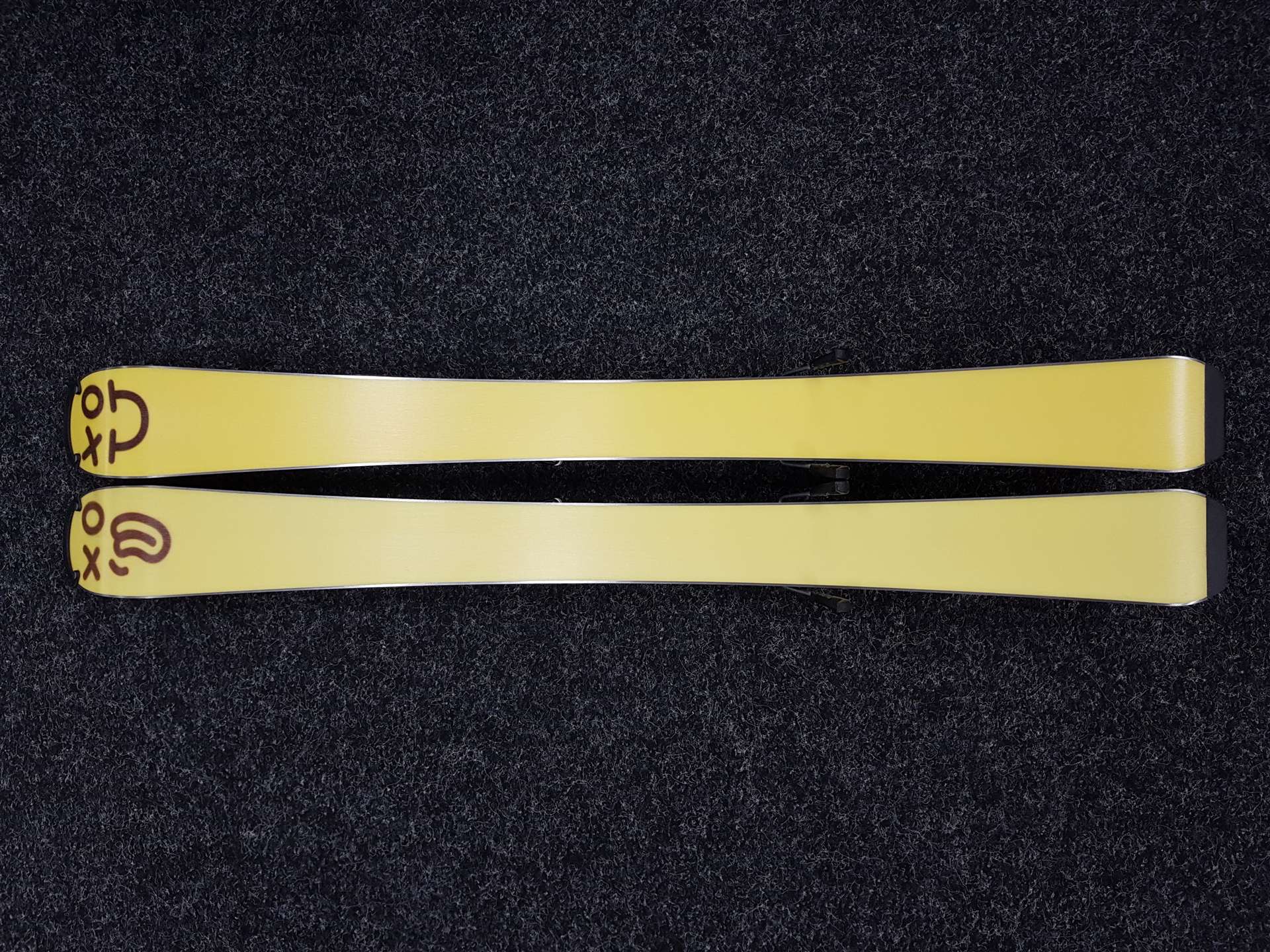 Rabljene otroške smuči SPORTEN Xoxo + vezi Tyrolia SLR 4.5