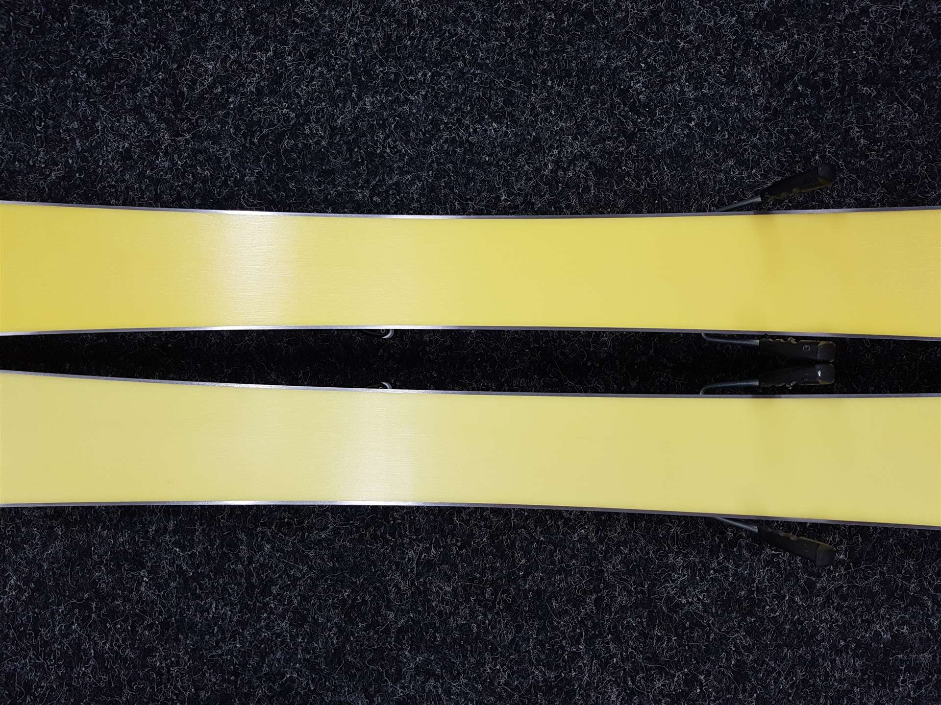Rabljene otroške smuči SPORTEN Xoxo + vezi Tyrolia SLR 4.5
