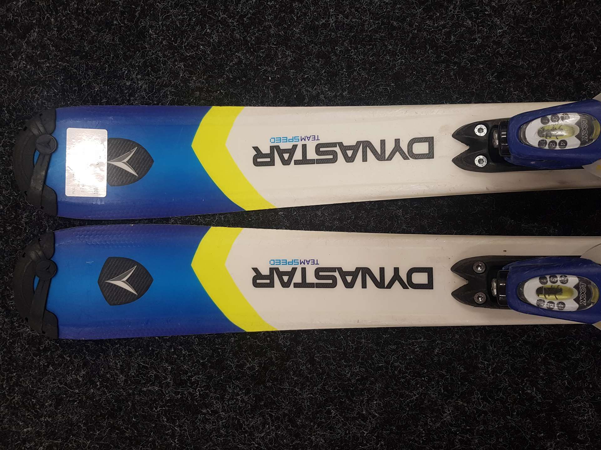 Gebrauchte Kinderski DYNASTAR Team Speed + Look 4.5 Bindungen