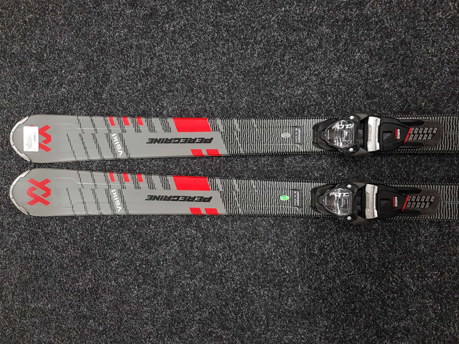 Gebrauchte Ski VÖLKL Peregrine 7.2 + Bindungen Marker FDT 10